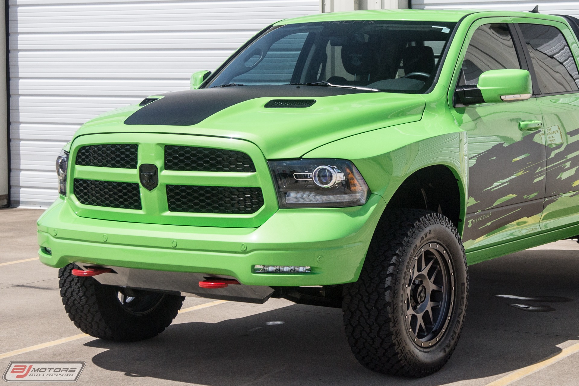 Used-2016-Dodge-Ram-1500-Minotaur