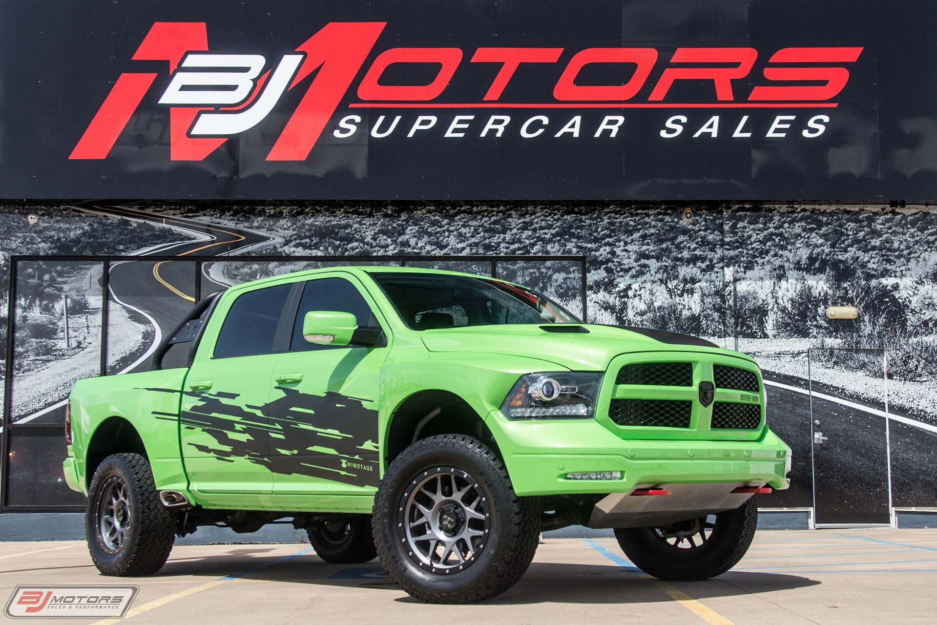 Used-2016-Dodge-Ram-1500-Minotaur