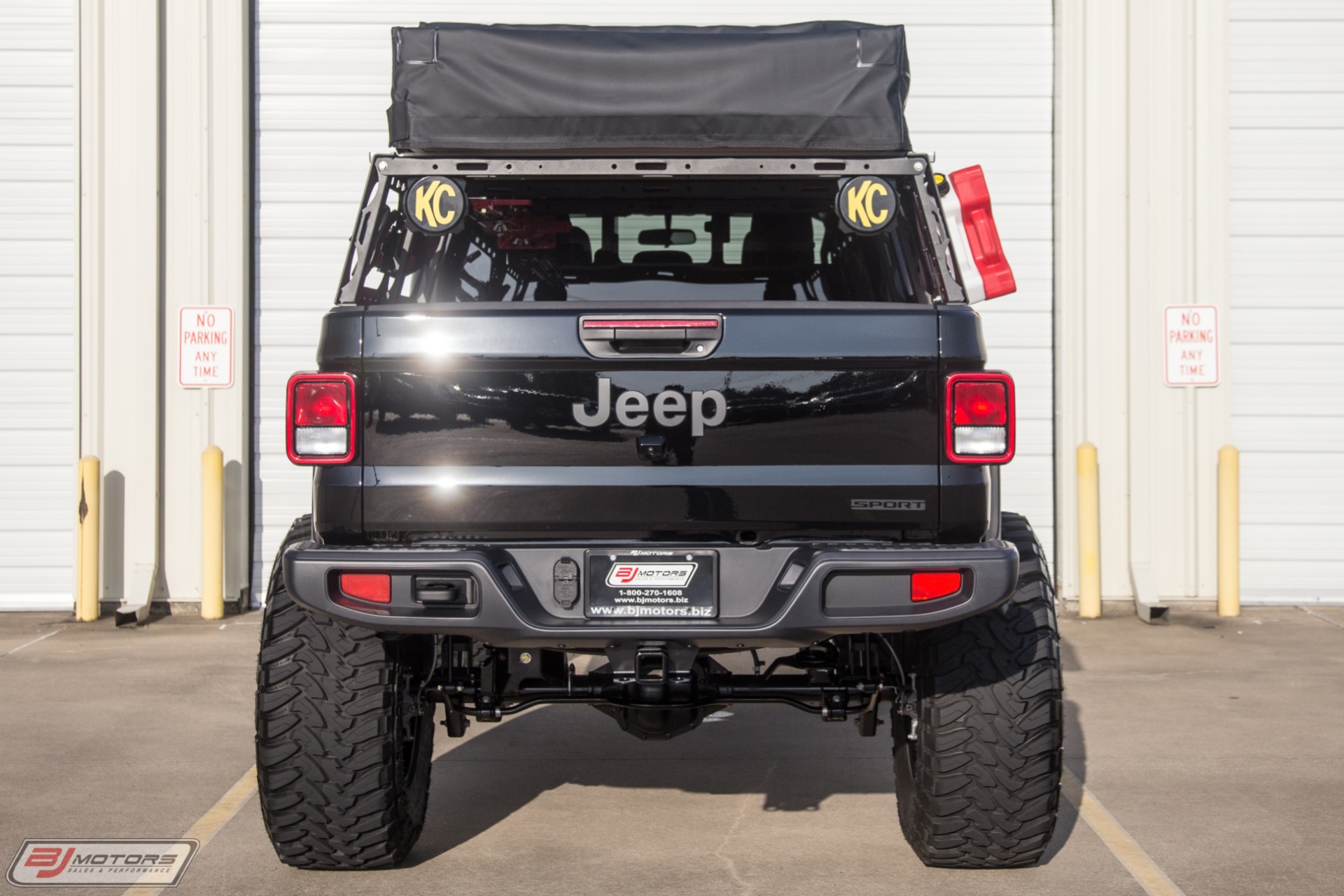 Used-2020-Jeep-Gladiator-Signature-Series