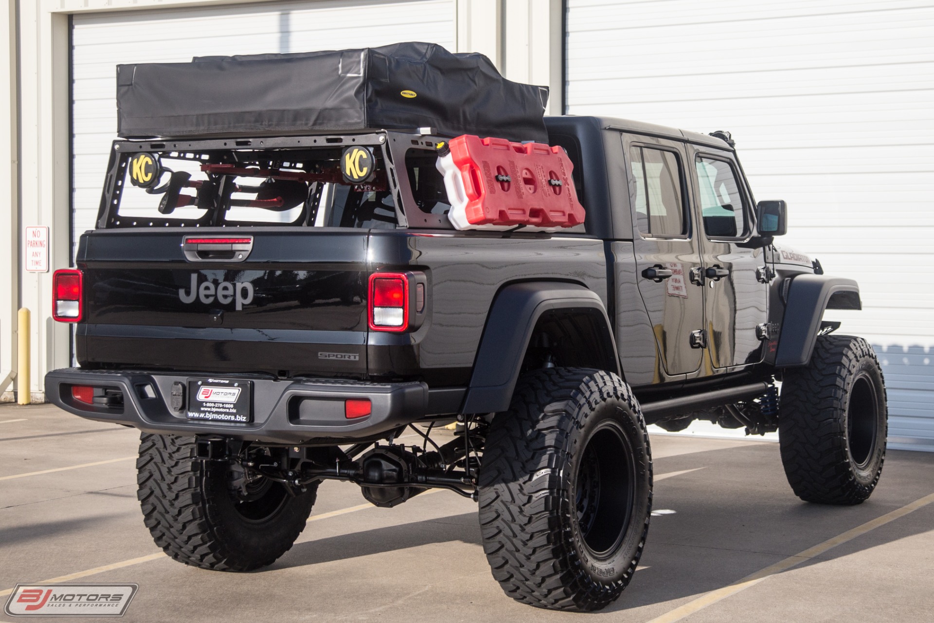 Used-2020-Jeep-Gladiator-Signature-Series