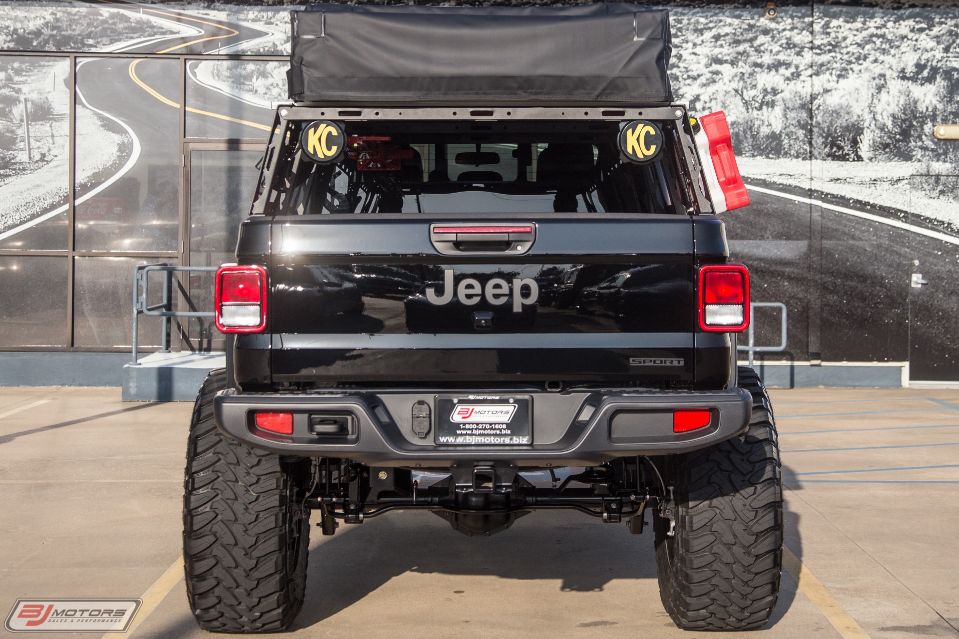 Used-2020-Jeep-Gladiator-Signature-Series