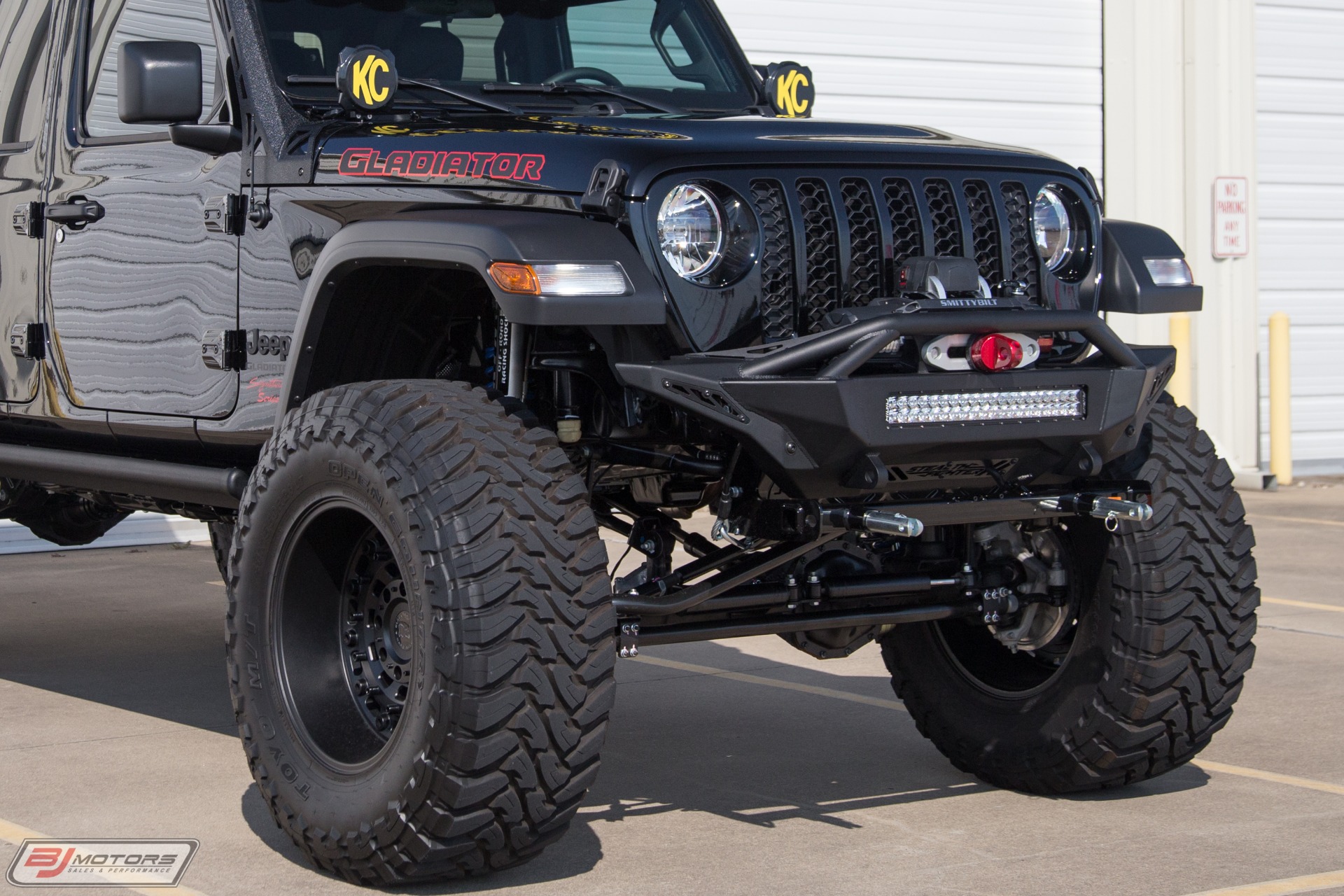 Used-2020-Jeep-Gladiator-Signature-Series