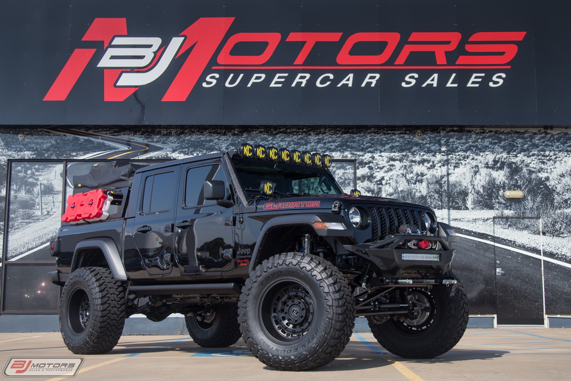 Used-2020-Jeep-Gladiator-Signature-Series