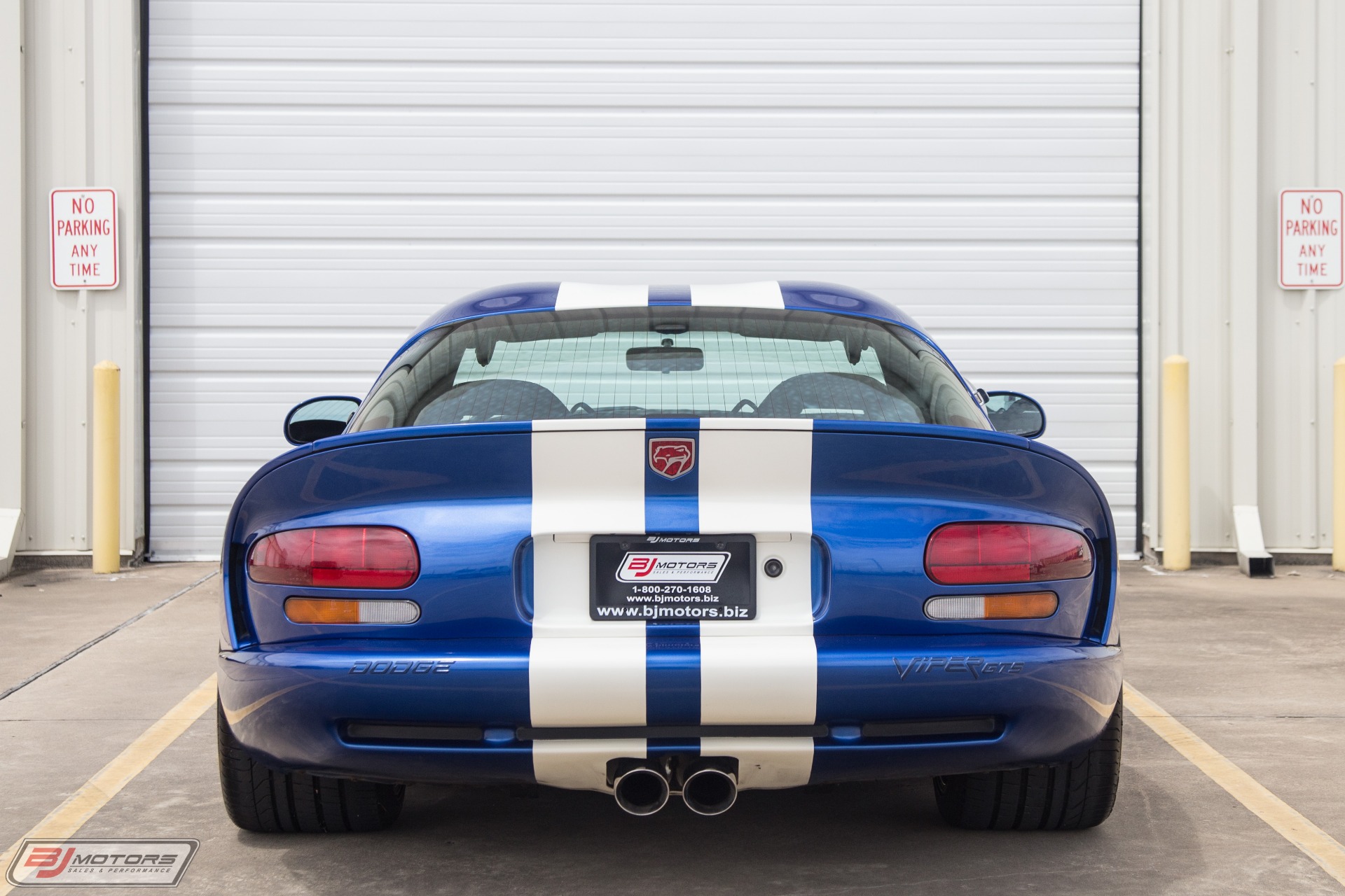 Used-1996-Dodge-Viper-GTS