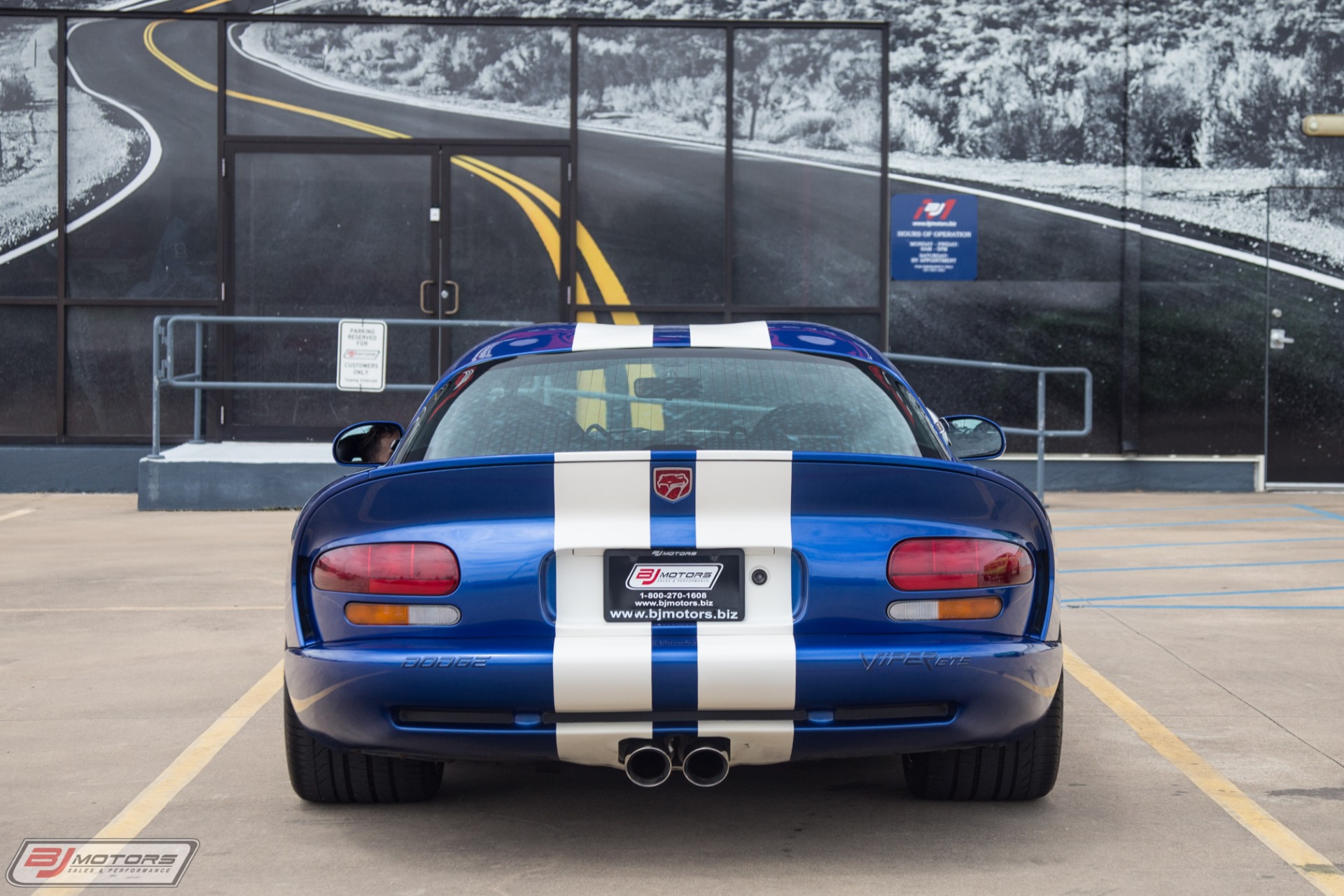 Used-1996-Dodge-Viper-GTS