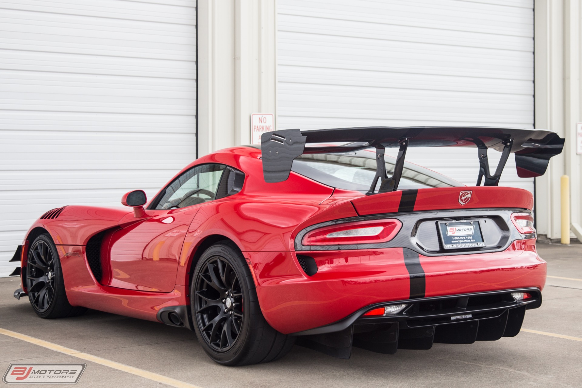 Used-2017-Dodge-Viper-ACR-Extreme