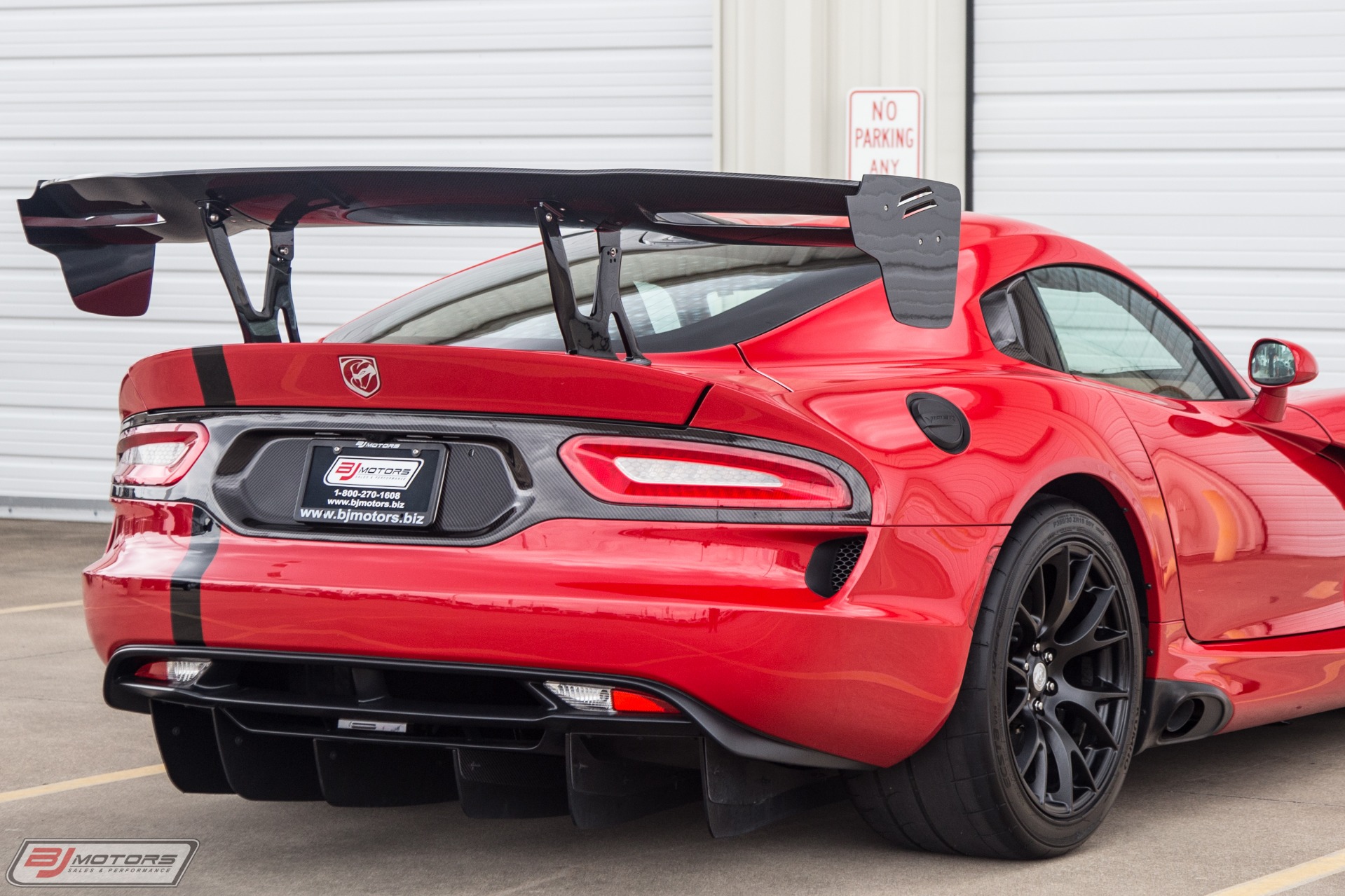 Used-2017-Dodge-Viper-ACR-Extreme