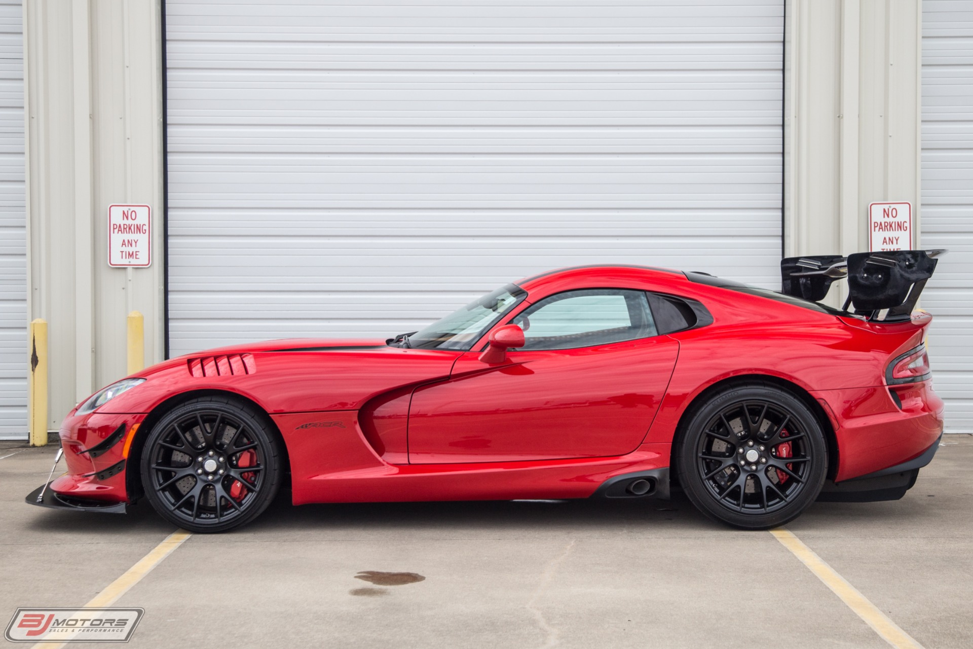 Used-2017-Dodge-Viper-ACR-Extreme