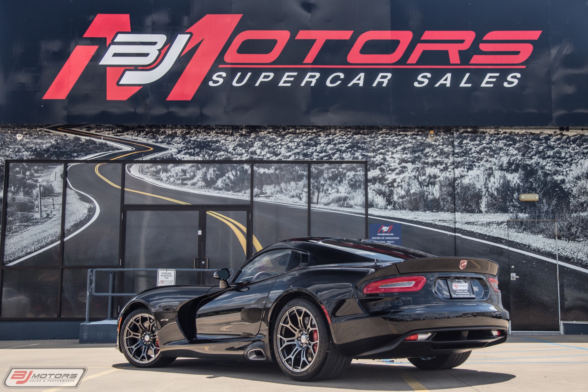 Used-2014-Dodge-Viper-GTS