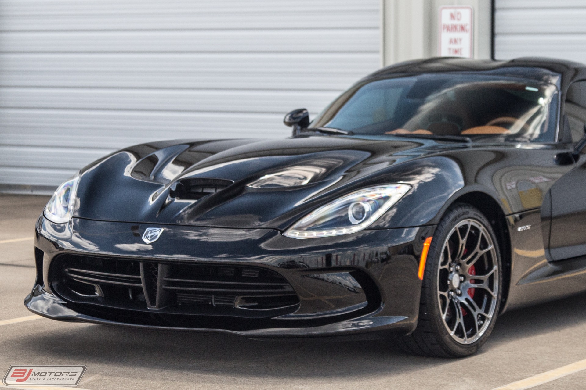 Used-2014-Dodge-Viper-GTS