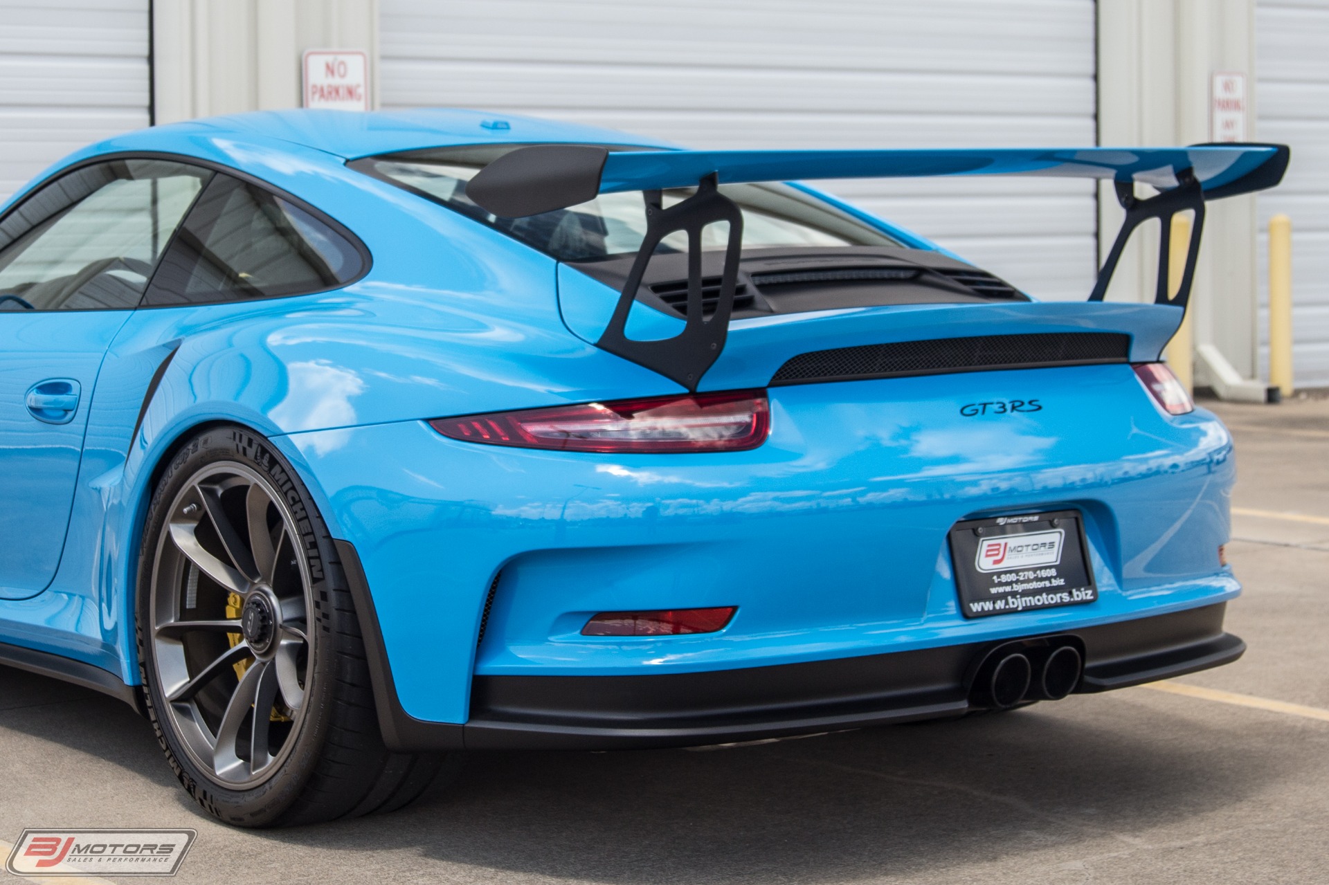 Used-2016-Porsche-911-GT3RS