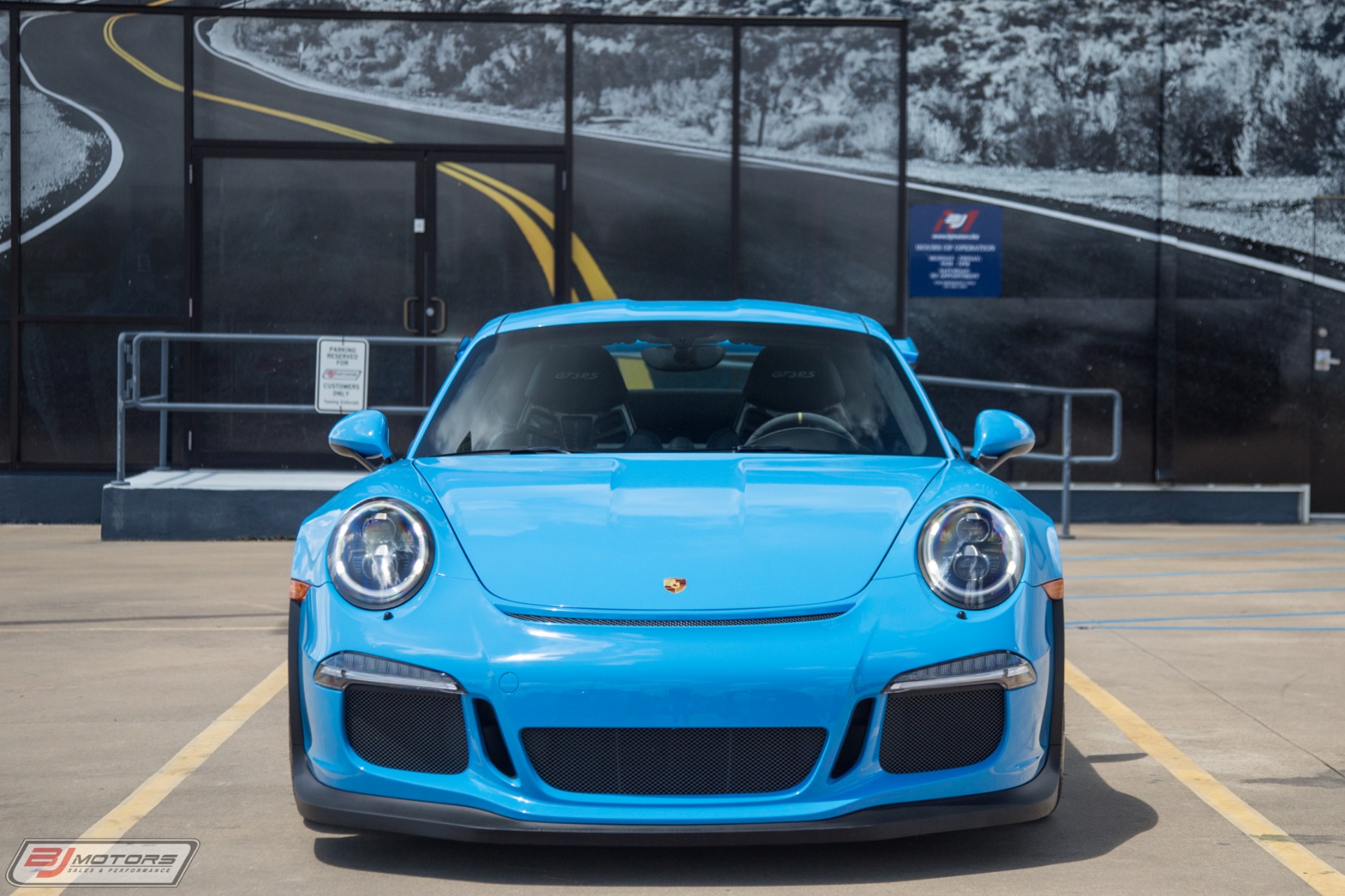 Used-2016-Porsche-911-GT3RS