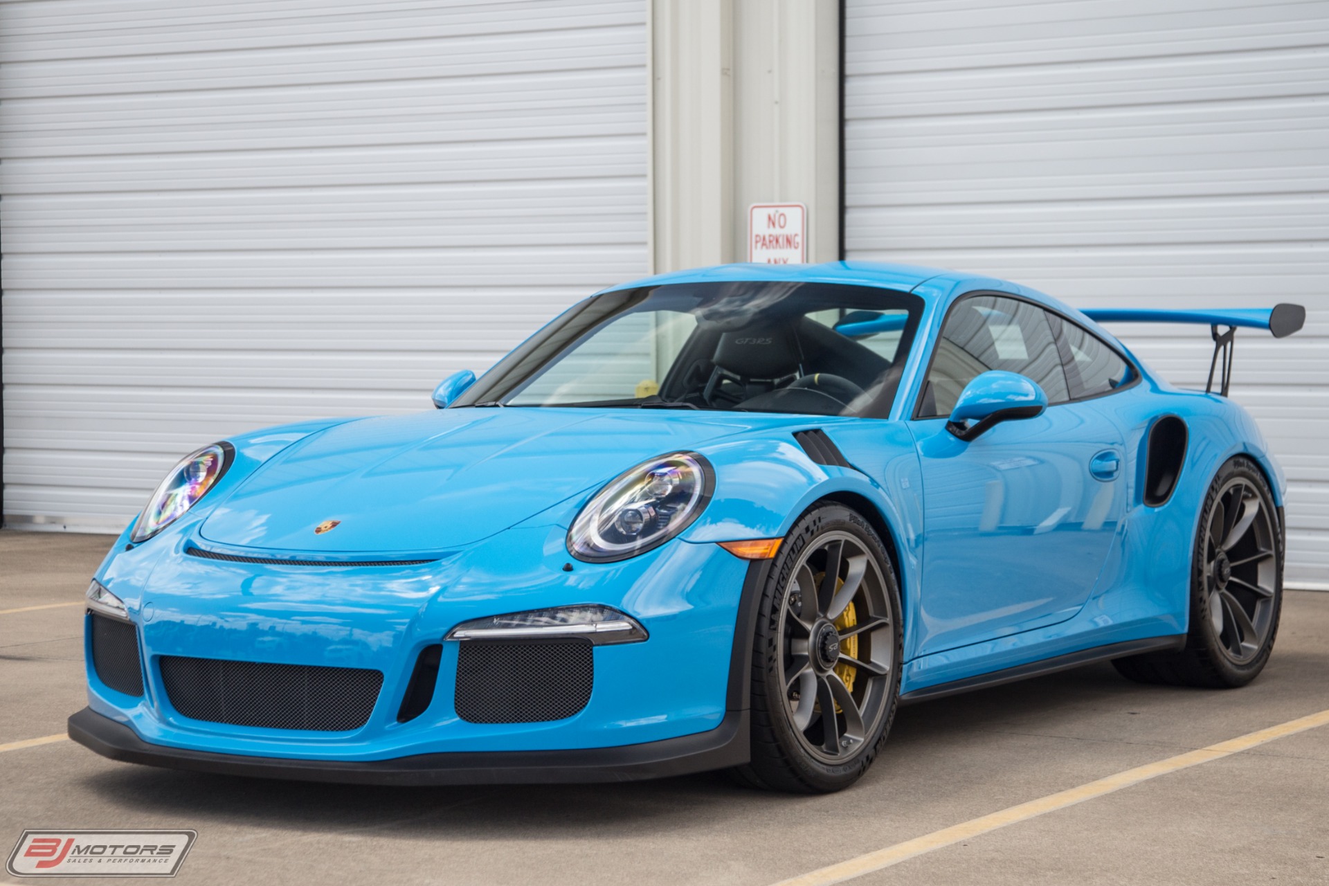 Used-2016-Porsche-911-GT3RS