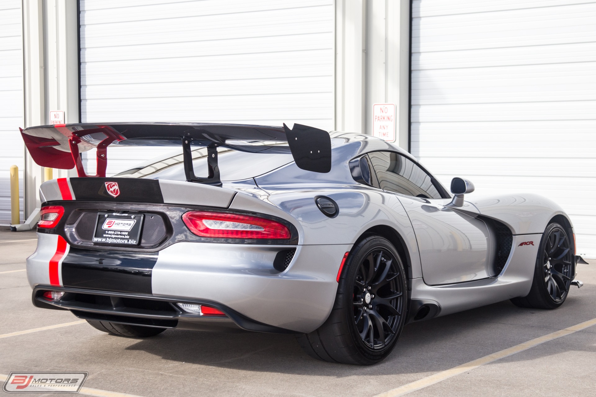 Used-2016-Dodge-Viper-ACR