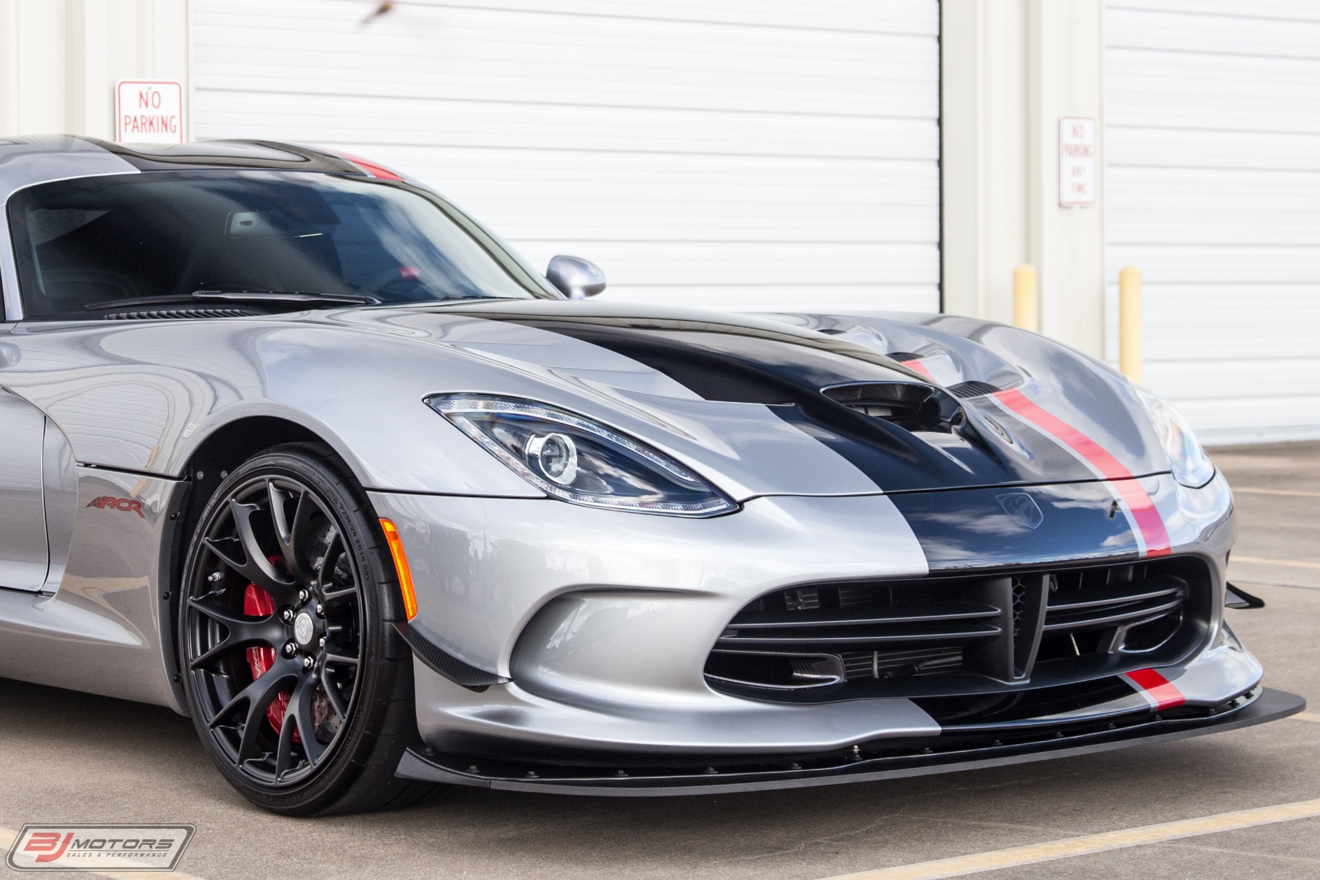 Used-2016-Dodge-Viper-ACR