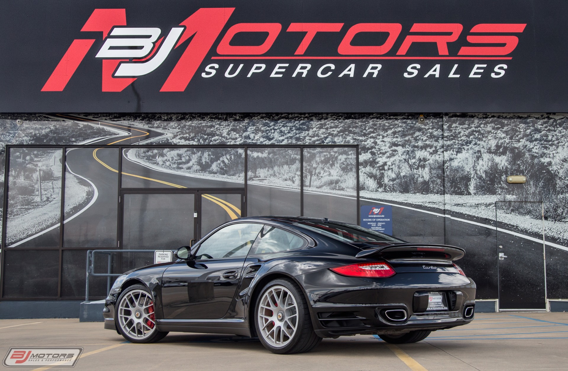 Used-2010-Porsche-911-Turbo