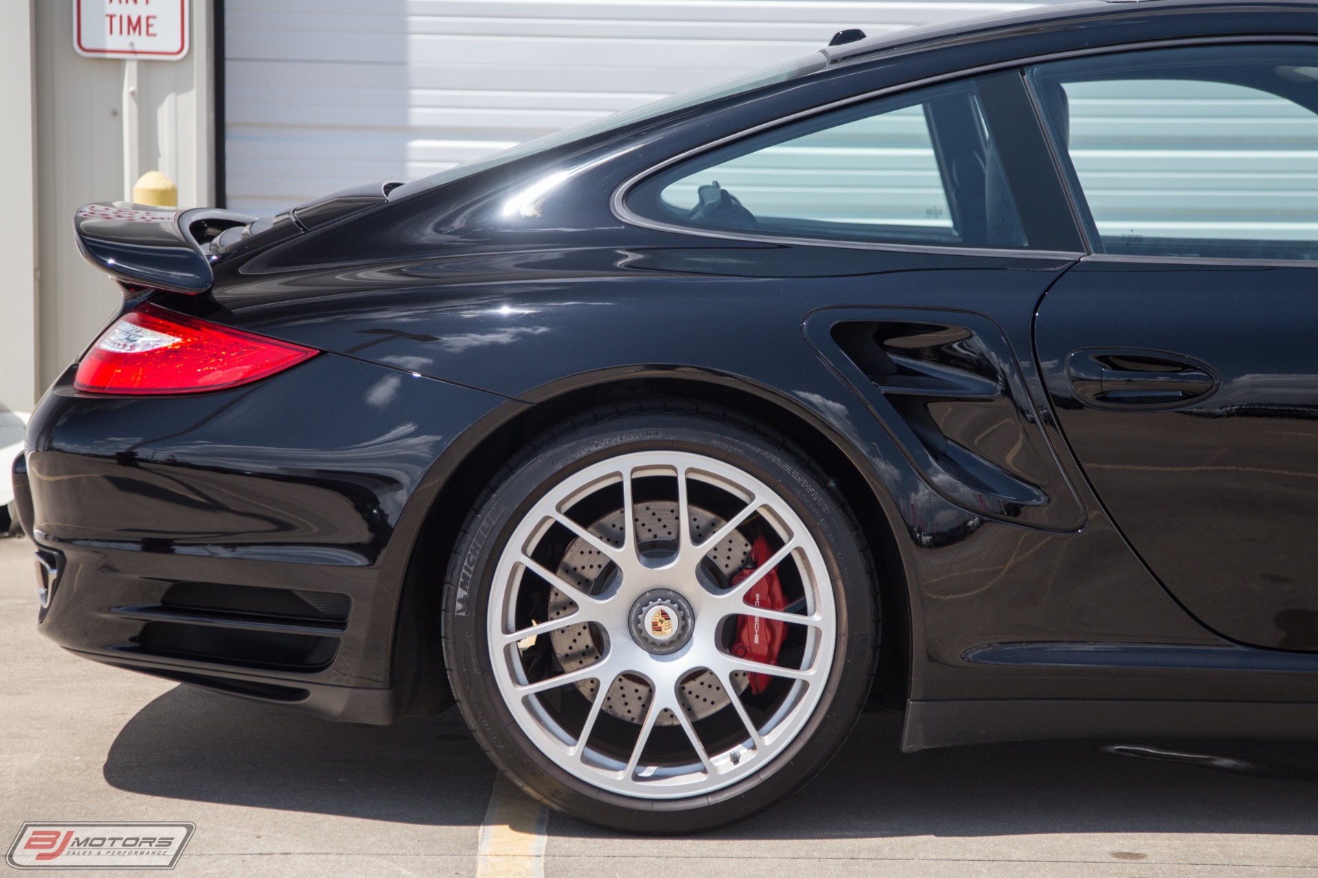 Used-2010-Porsche-911-Turbo