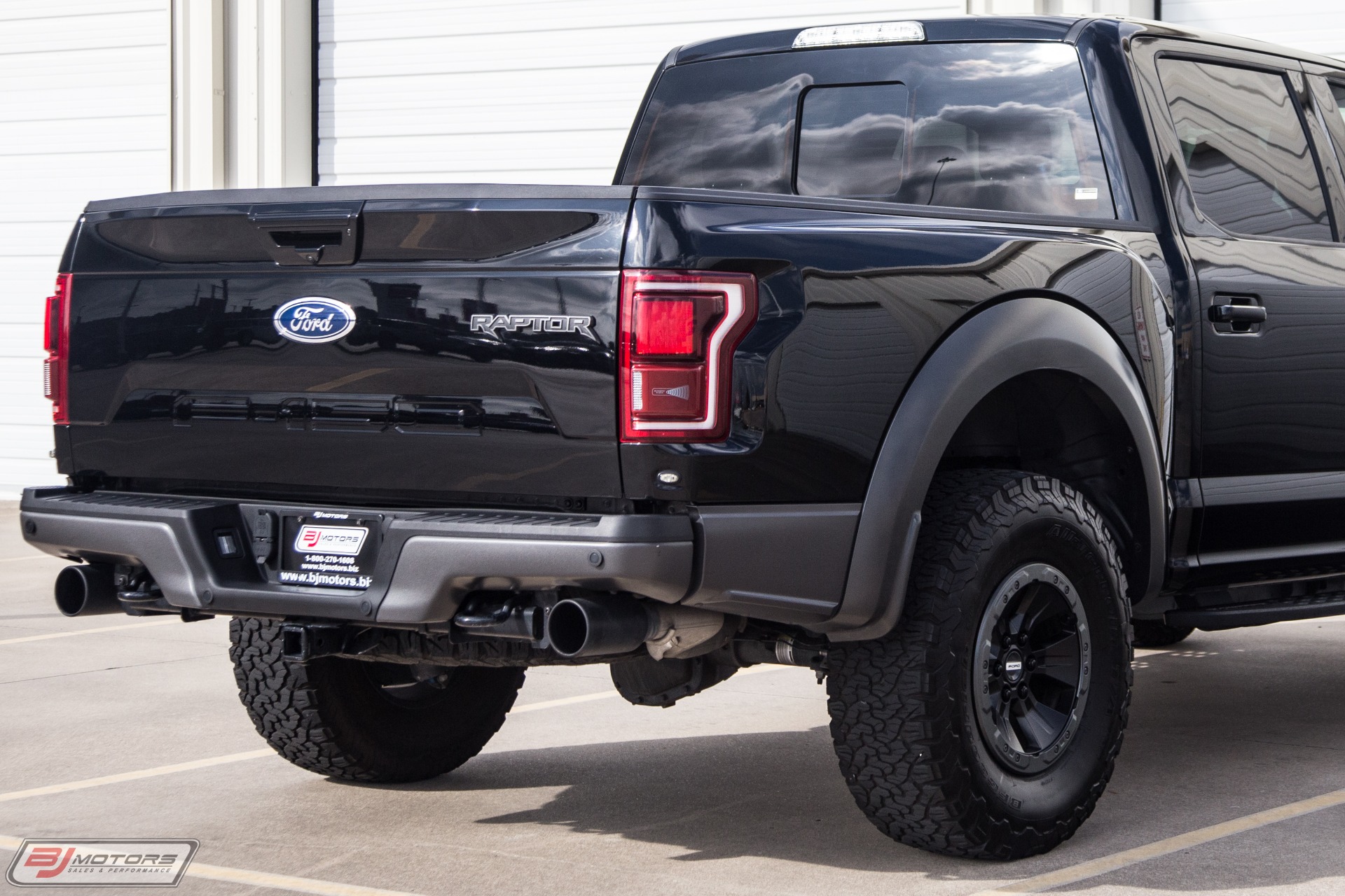 Used-2018-Ford-F-150-Raptor