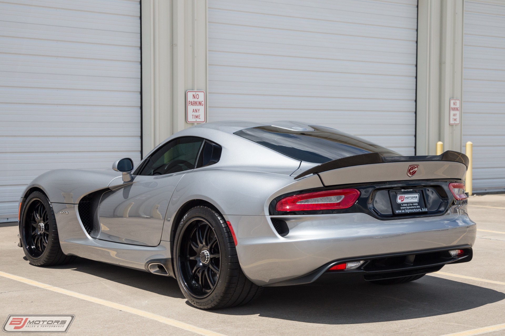 Used-2014-Dodge-SRT-Viper-GTS