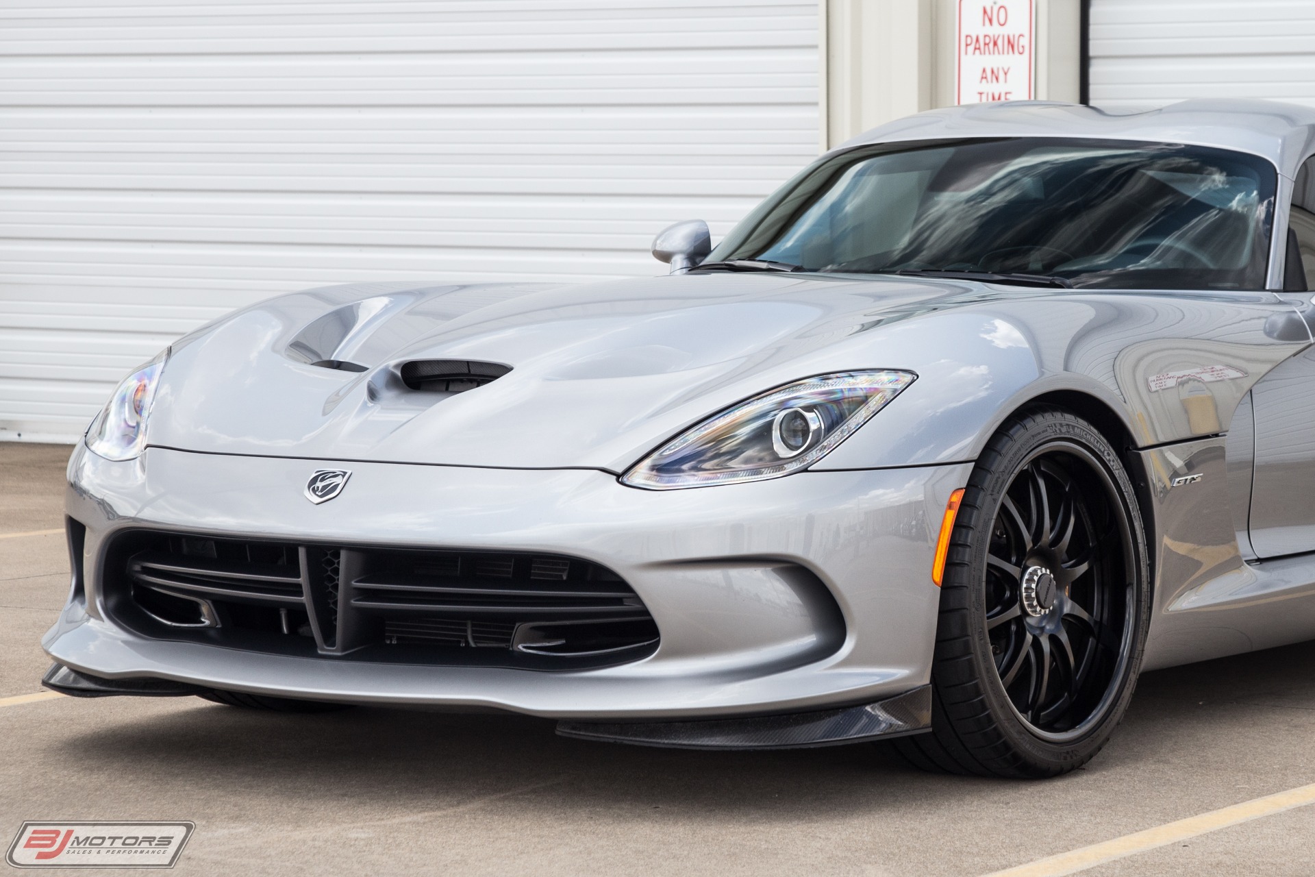 Used-2014-Dodge-SRT-Viper-GTS