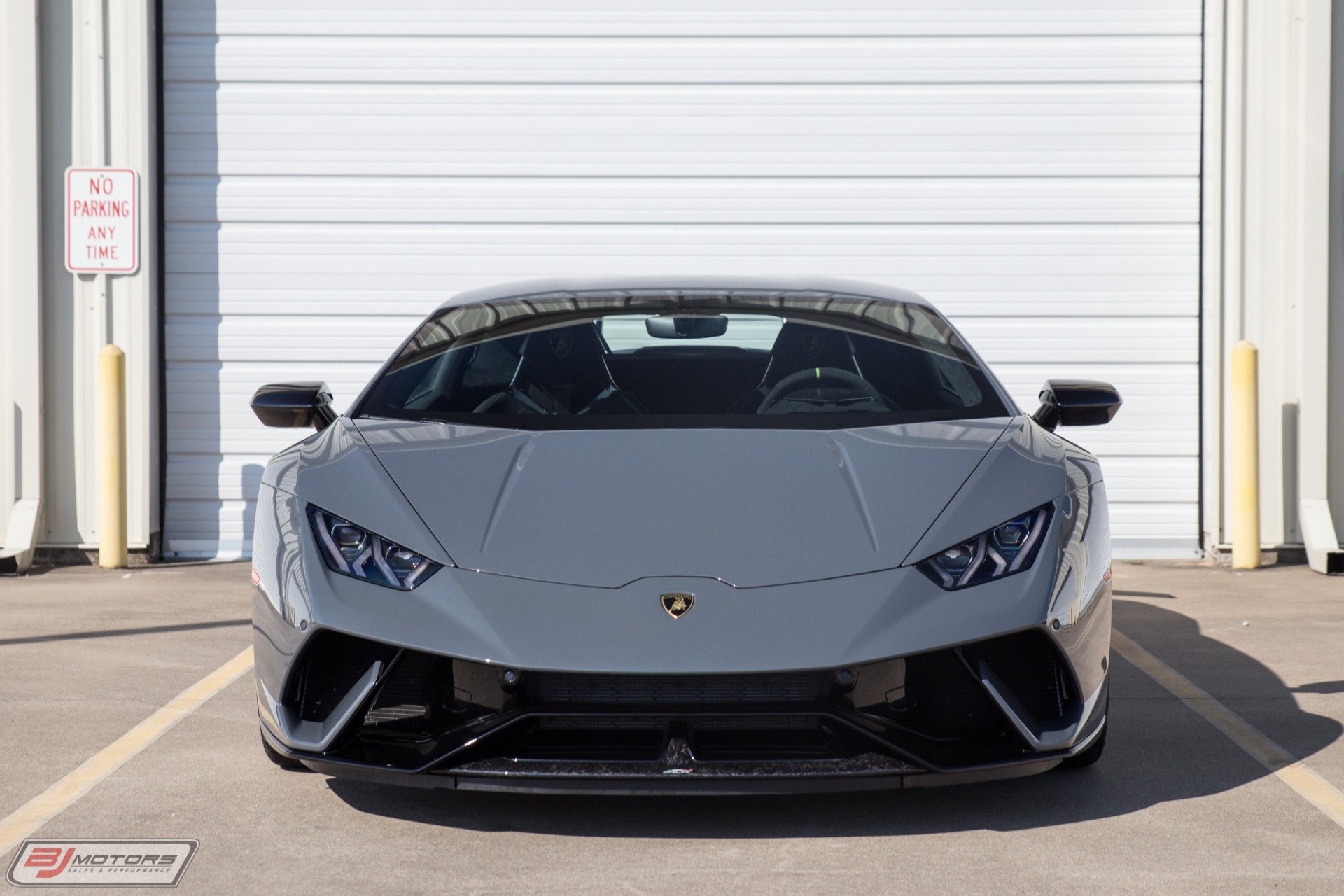 Used-2018-Lamborghini-Huracan-LP-640-4-Performante