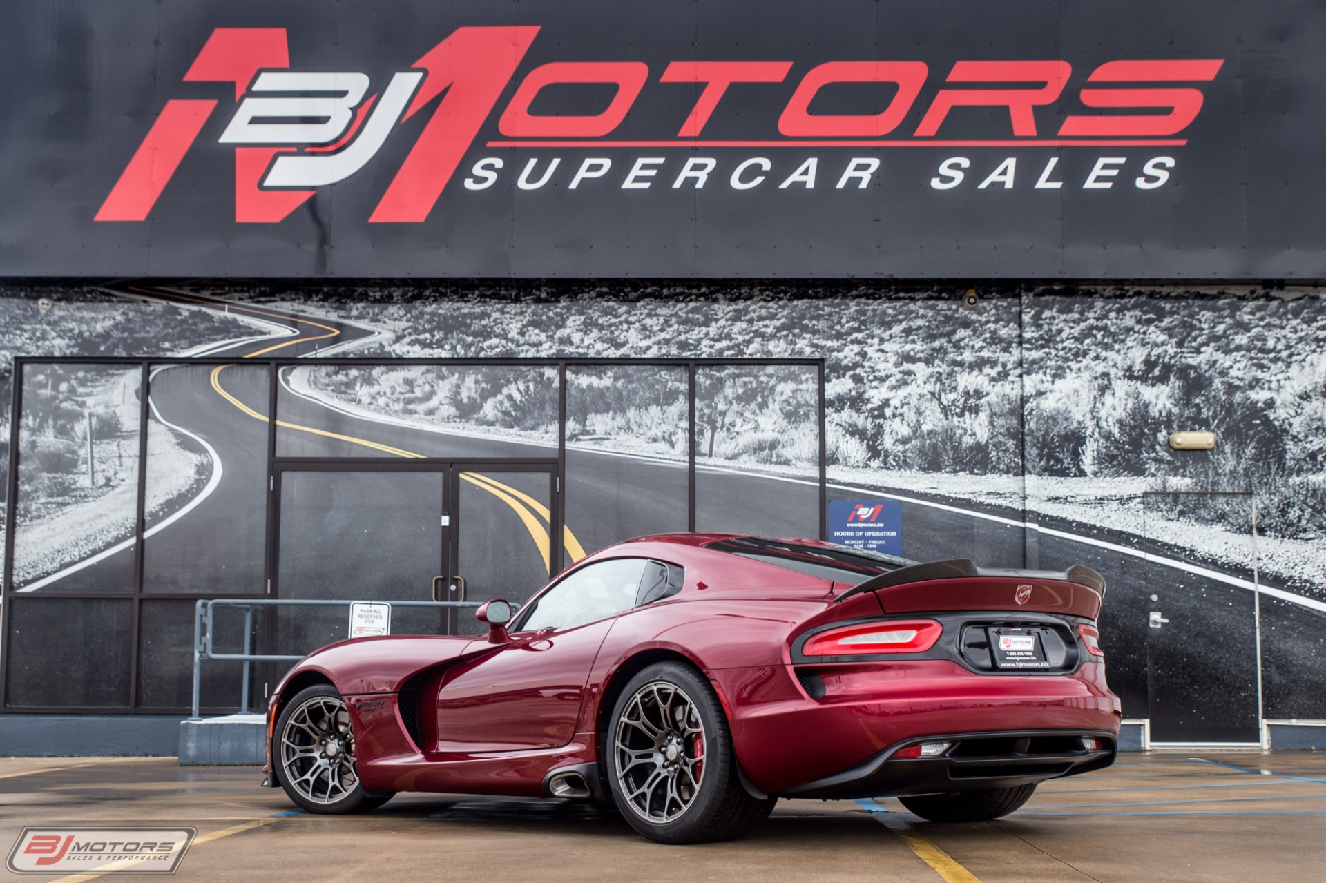 Used-2017-Dodge-Viper-GTC