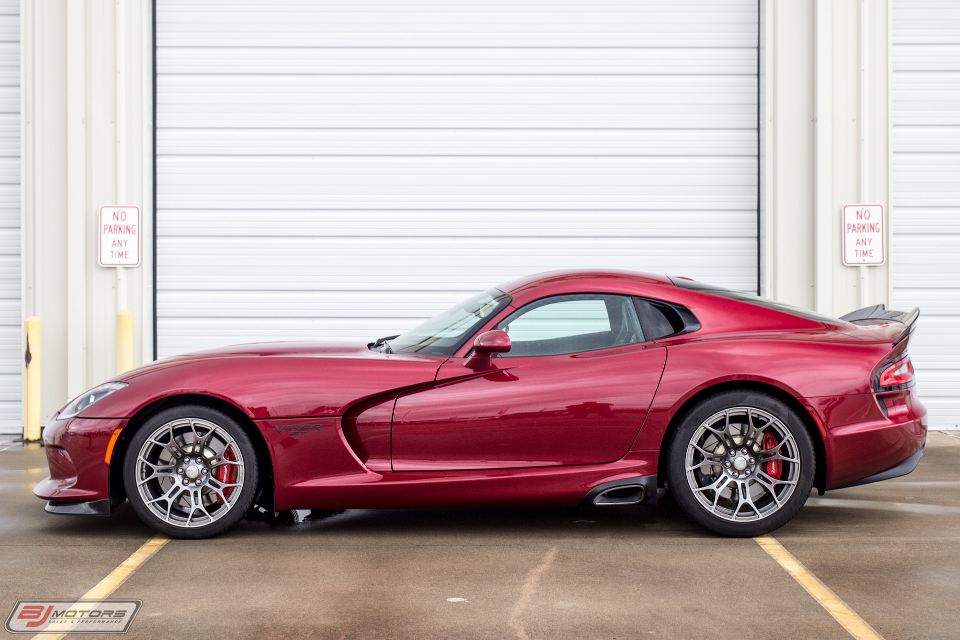 Used-2017-Dodge-Viper-GTC