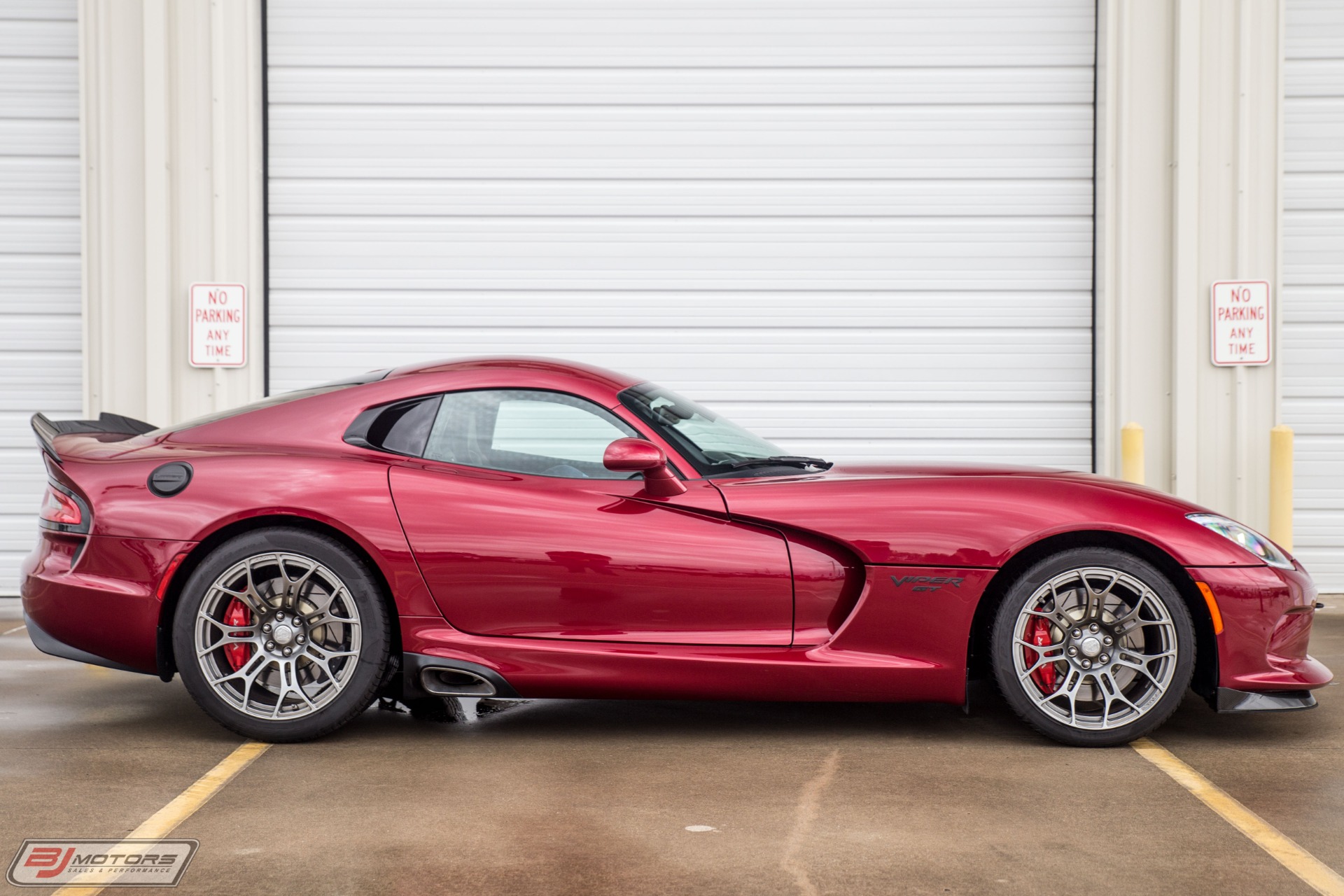 Used-2017-Dodge-Viper-GTC