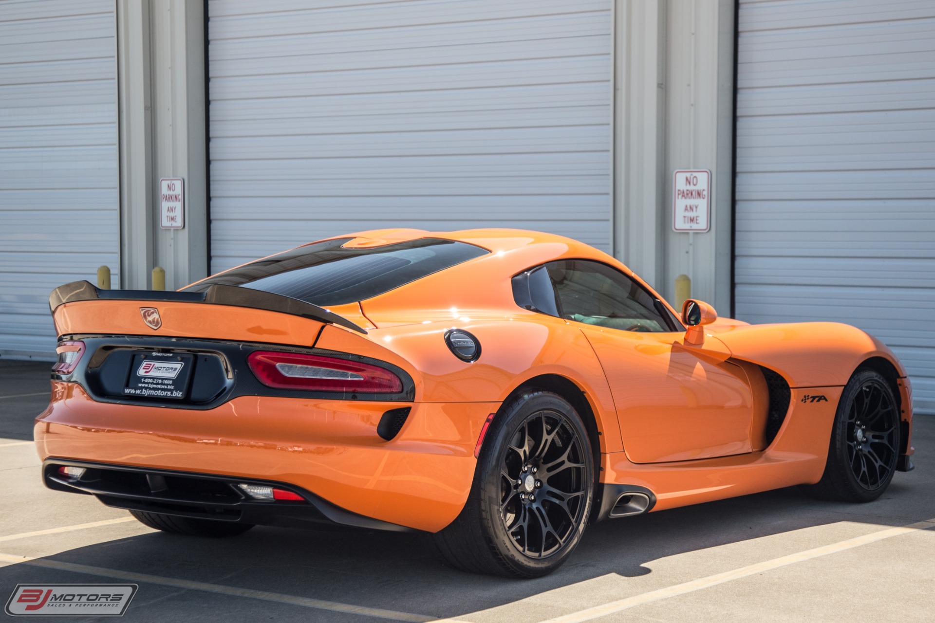 Used-2014-Dodge-Viper-TA-10