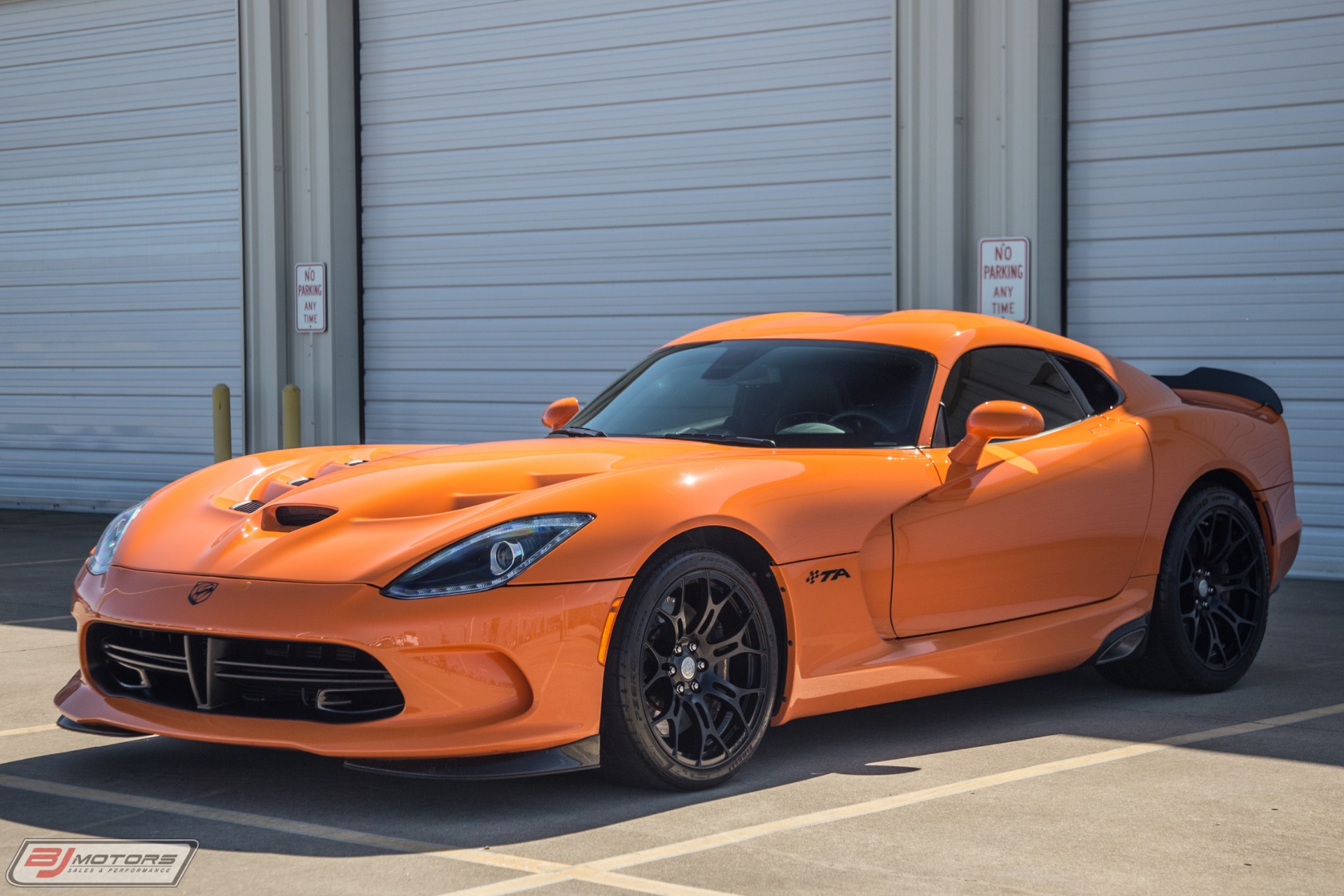 Used-2014-Dodge-Viper-TA-10