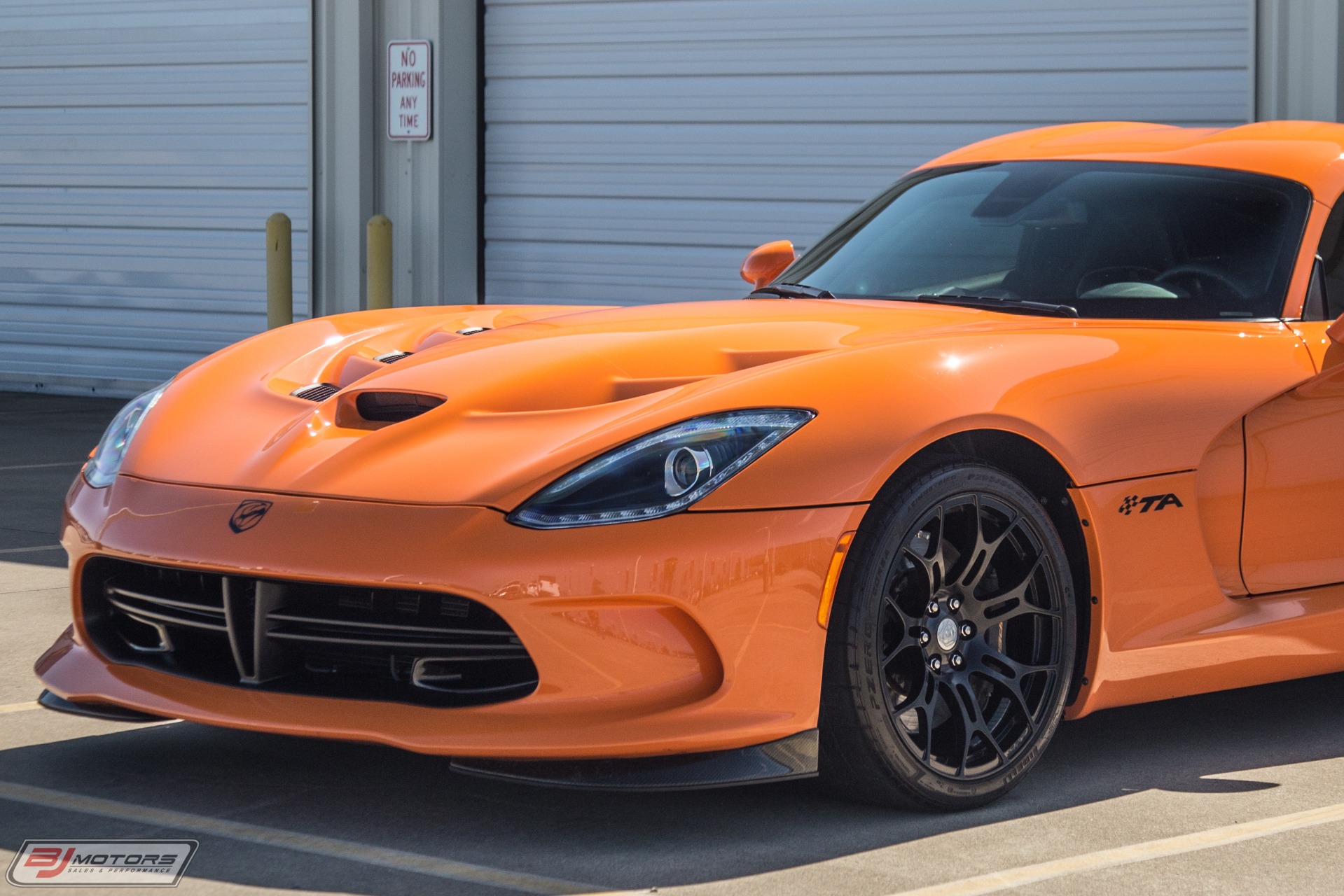 Used-2014-Dodge-Viper-TA-10