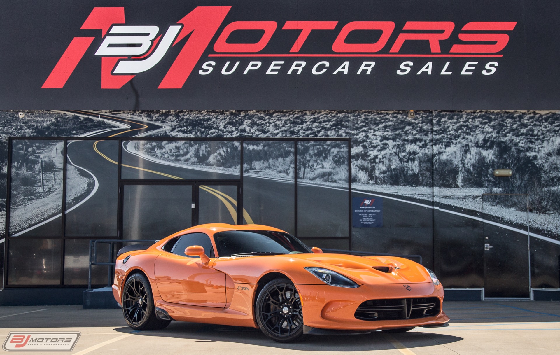 Used-2014-Dodge-Viper-TA-10