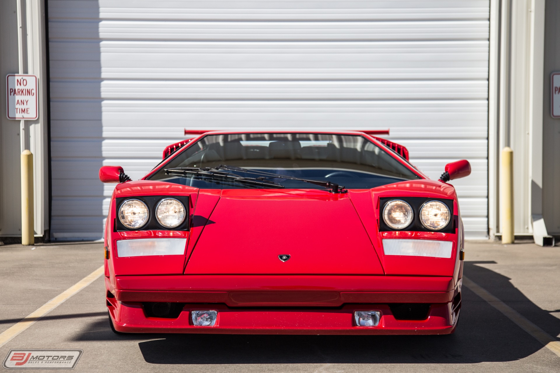 Used-1989-Lamborghini-Countach-25th-Anniversary