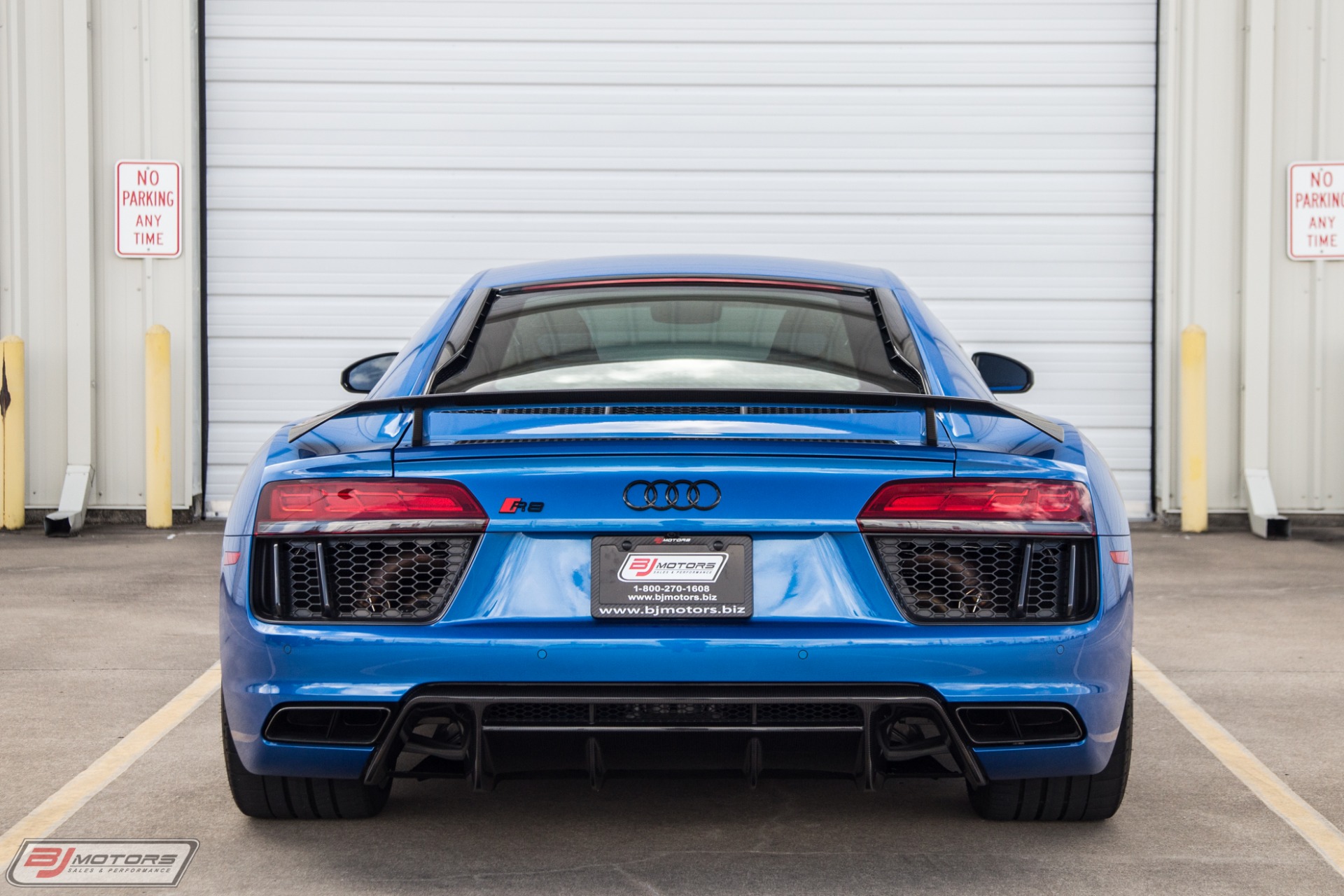 Used-2017-Audi-R8-V10-Plus