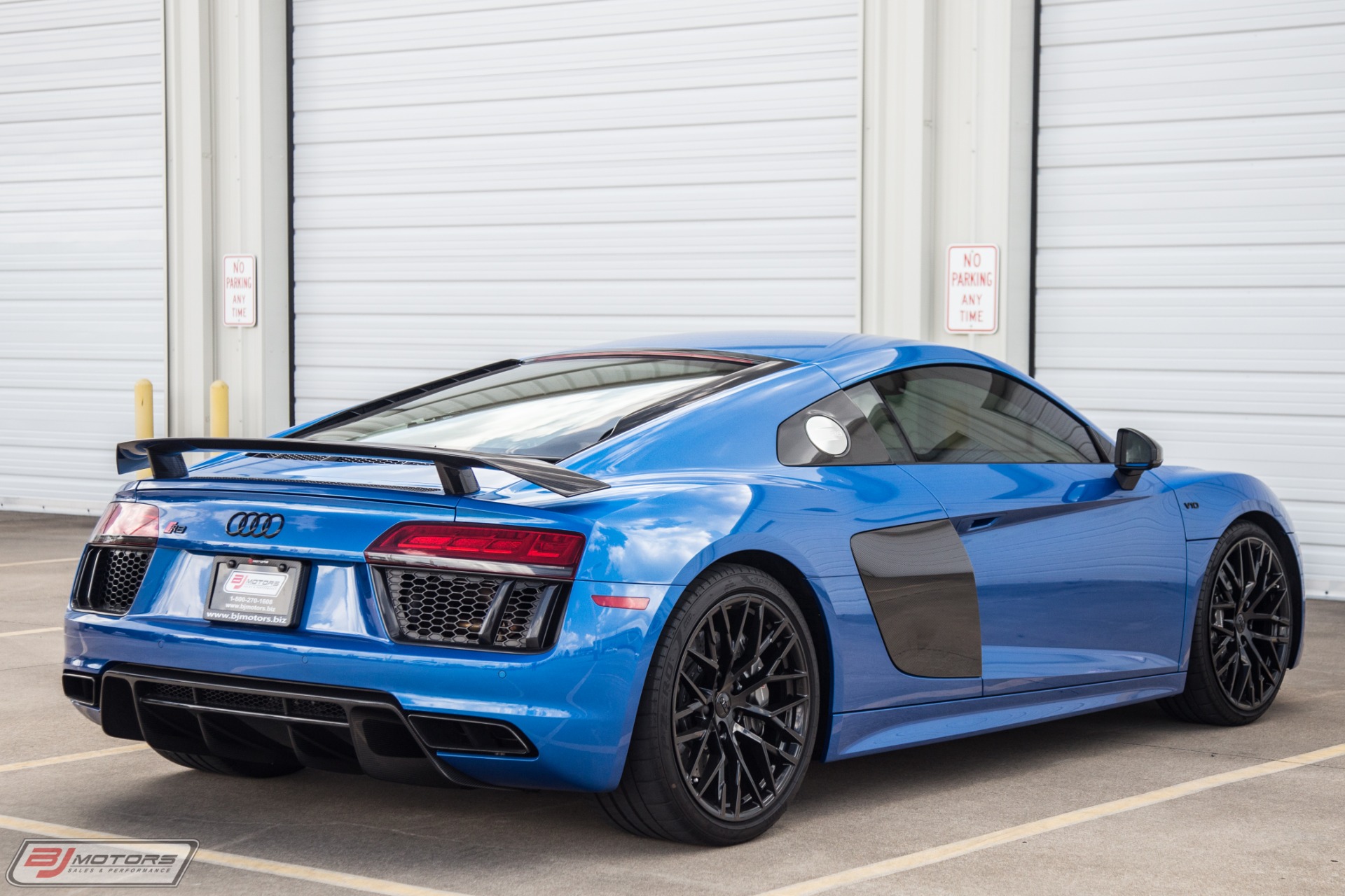 Used-2017-Audi-R8-V10-Plus