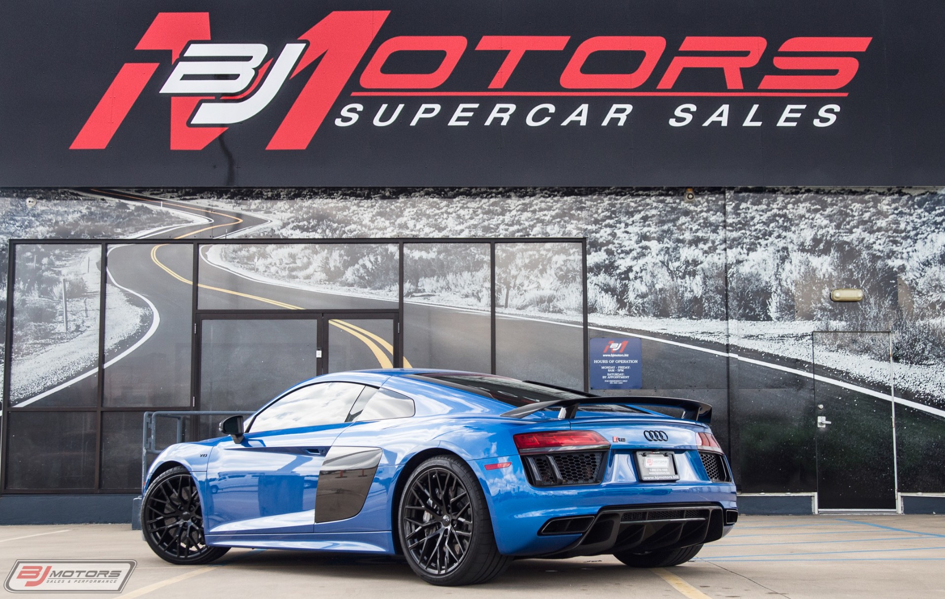 Used-2017-Audi-R8-V10-Plus