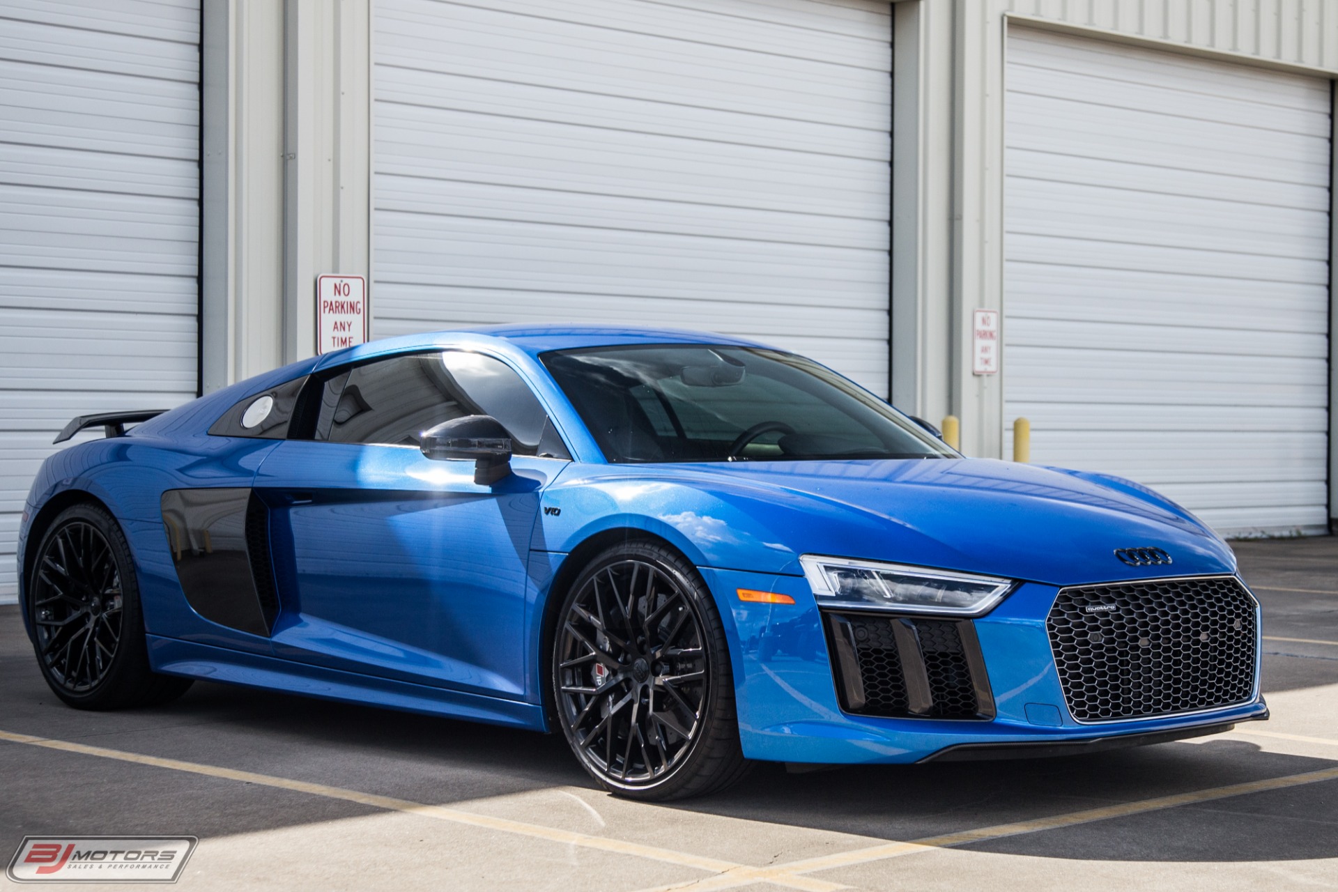 Used-2017-Audi-R8-V10-Plus