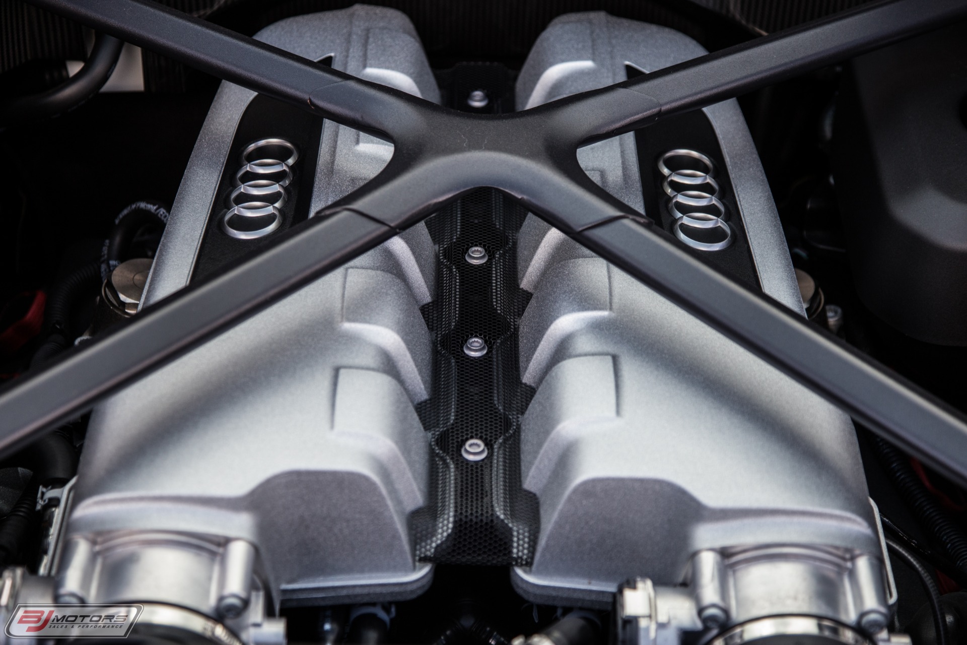 Used-2017-Audi-R8-V10-Plus