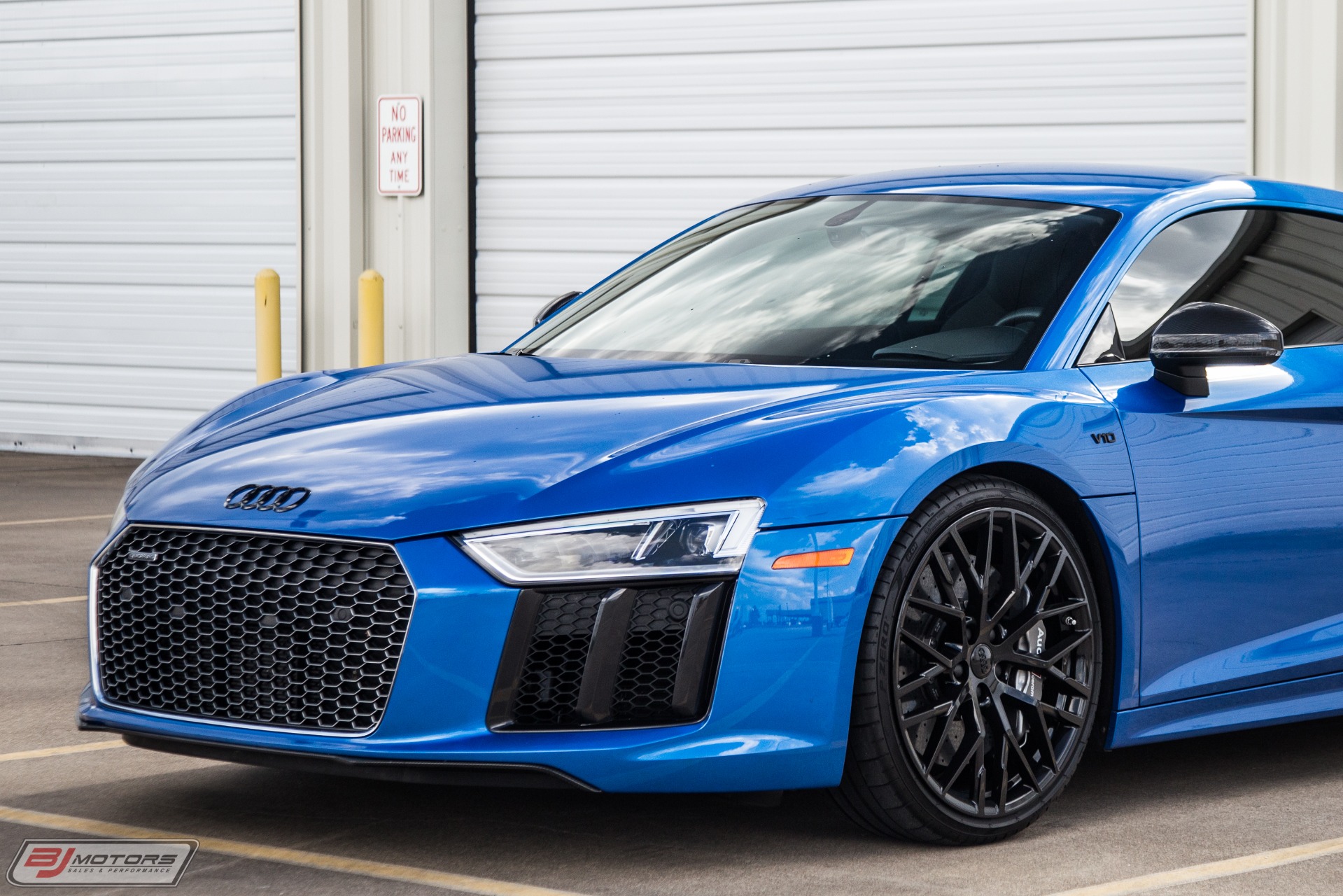 Used-2017-Audi-R8-V10-Plus