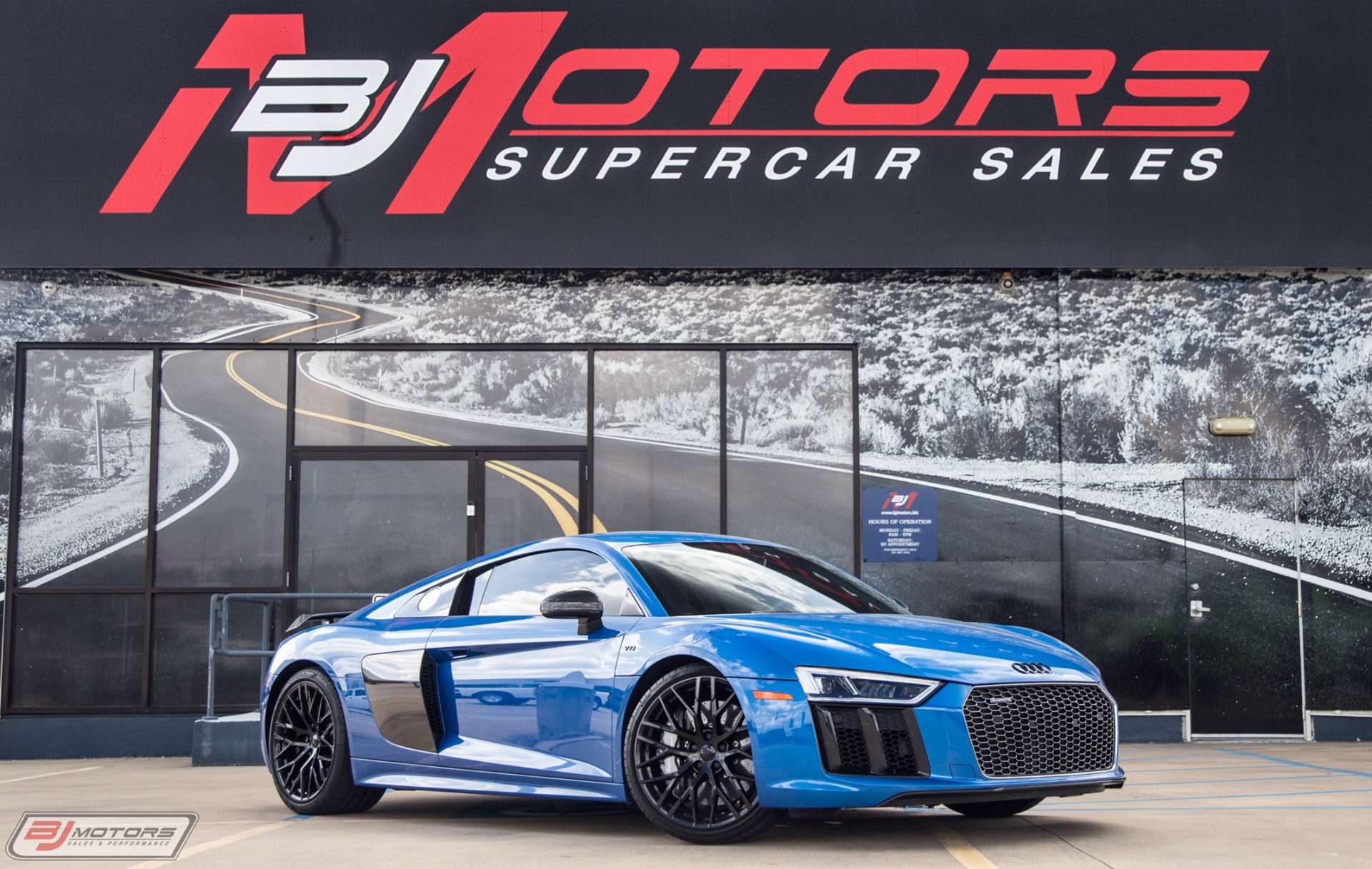 Used-2017-Audi-R8-V10-Plus