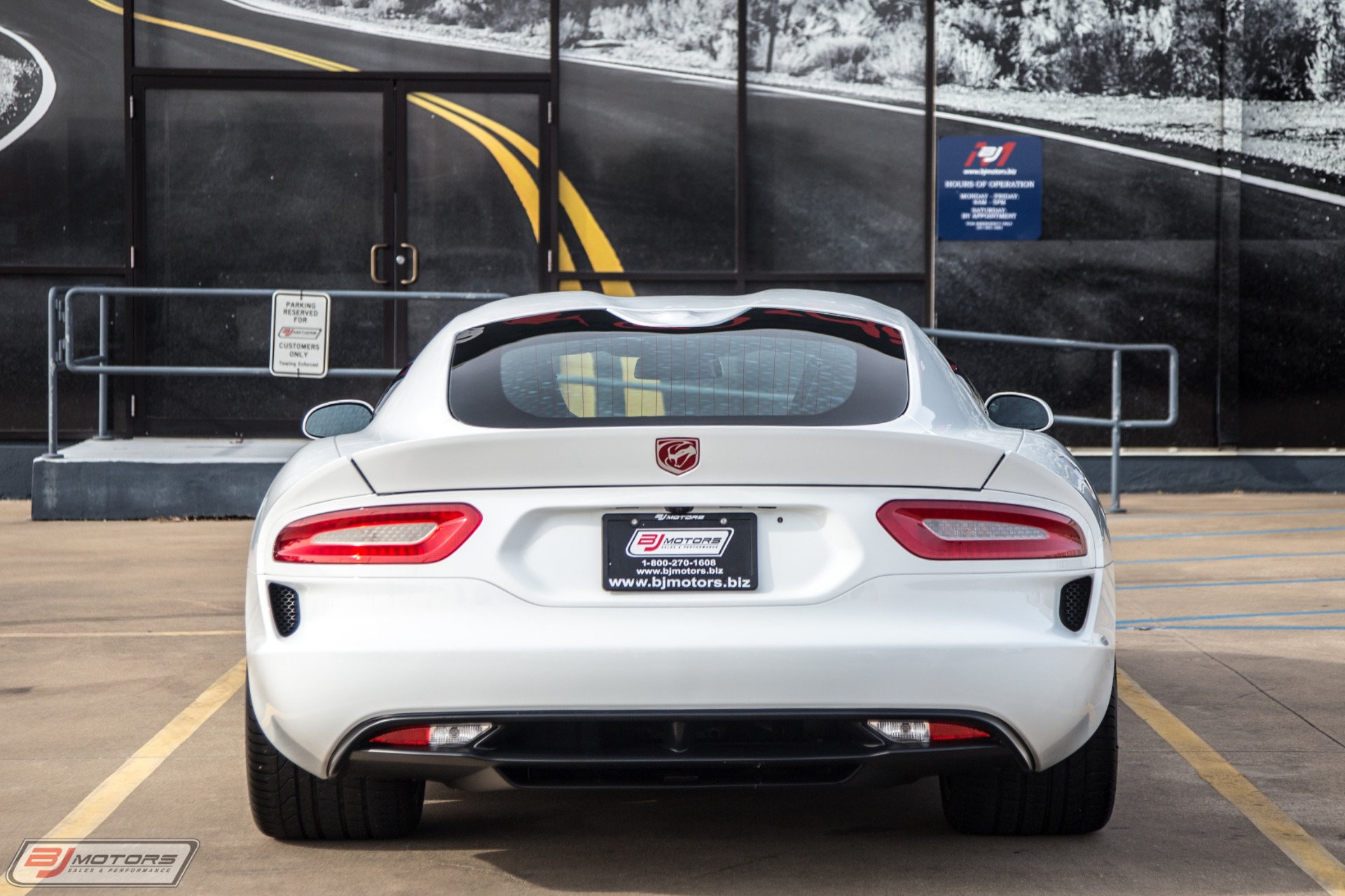 Used-2015-Dodge-Viper-SRT