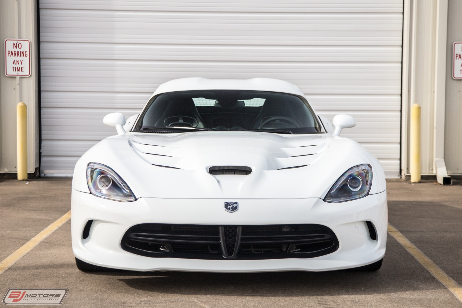 Used-2015-Dodge-Viper-SRT