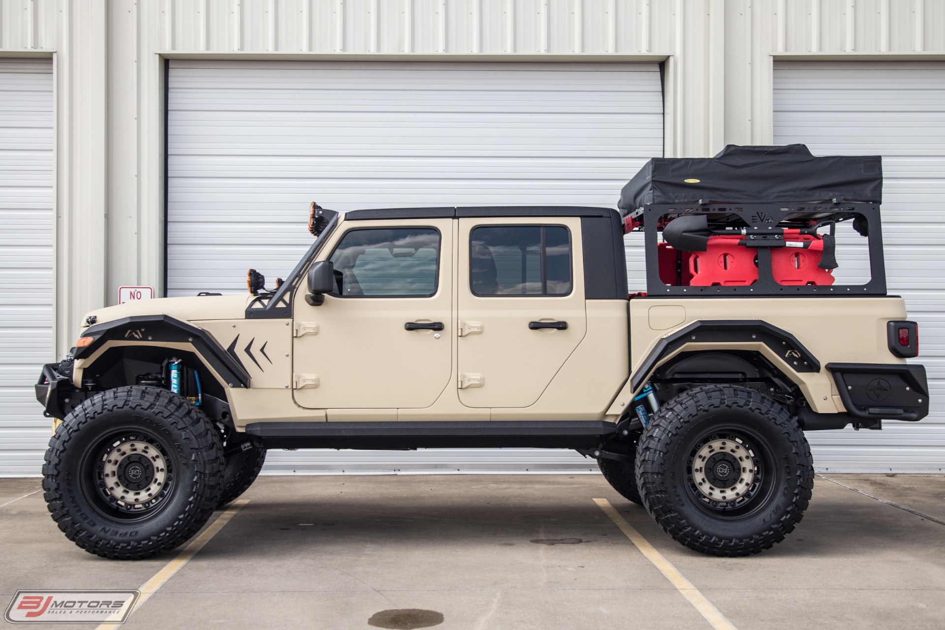 Used-2020-Jeep-Gladiator-Sport