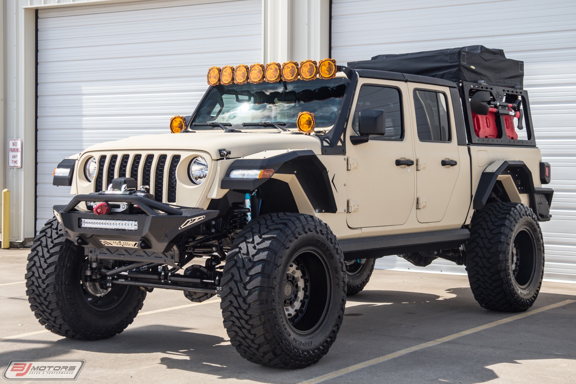 Used-2020-Jeep-Gladiator-Sport