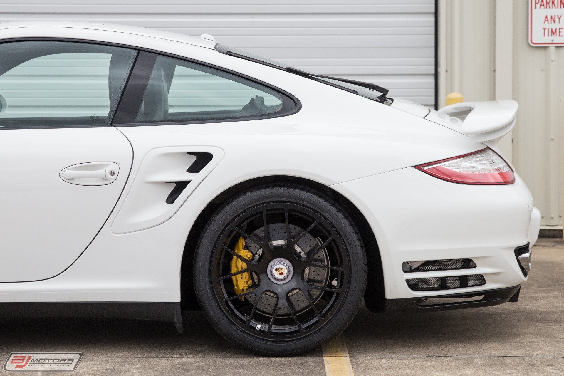 Used-2013-Porsche-911-Turbo-S