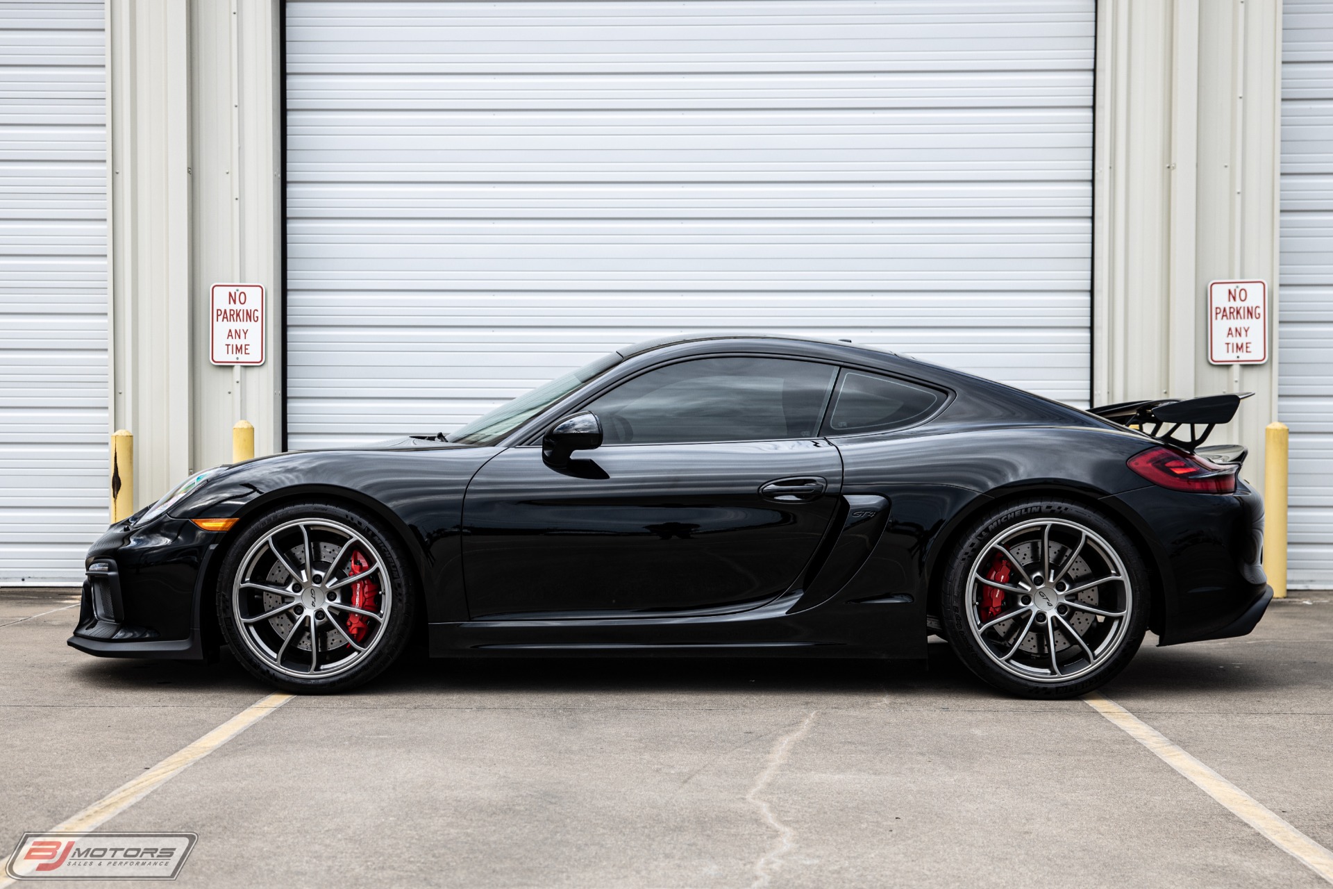 Used-2016-Porsche-Cayman-GT4