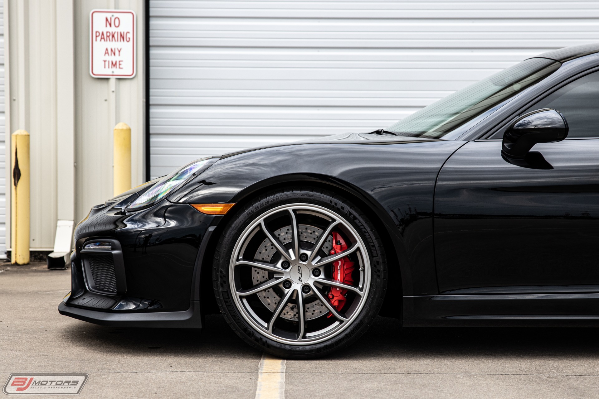 Used-2016-Porsche-Cayman-GT4