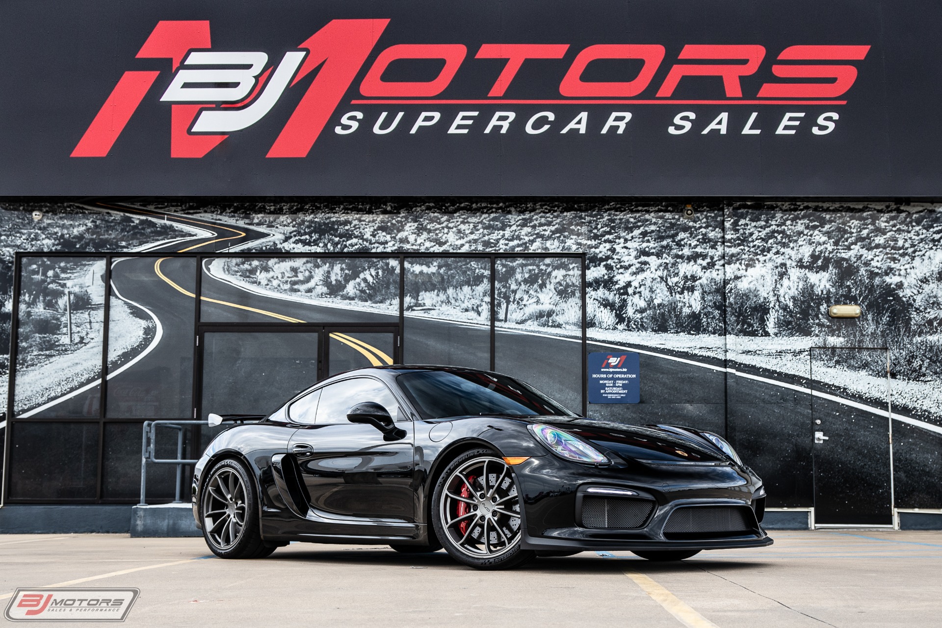 Used-2016-Porsche-Cayman-GT4