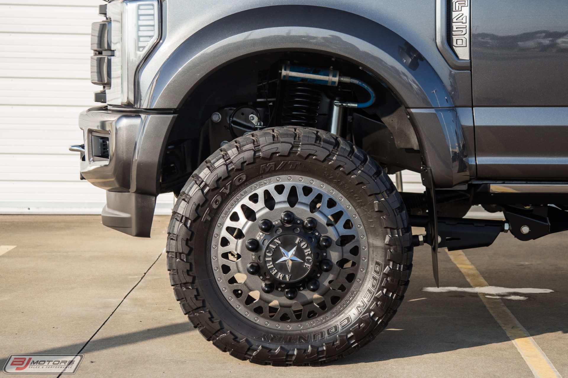 Used-2018-Ford-F-450-Super-Duty-Platinum