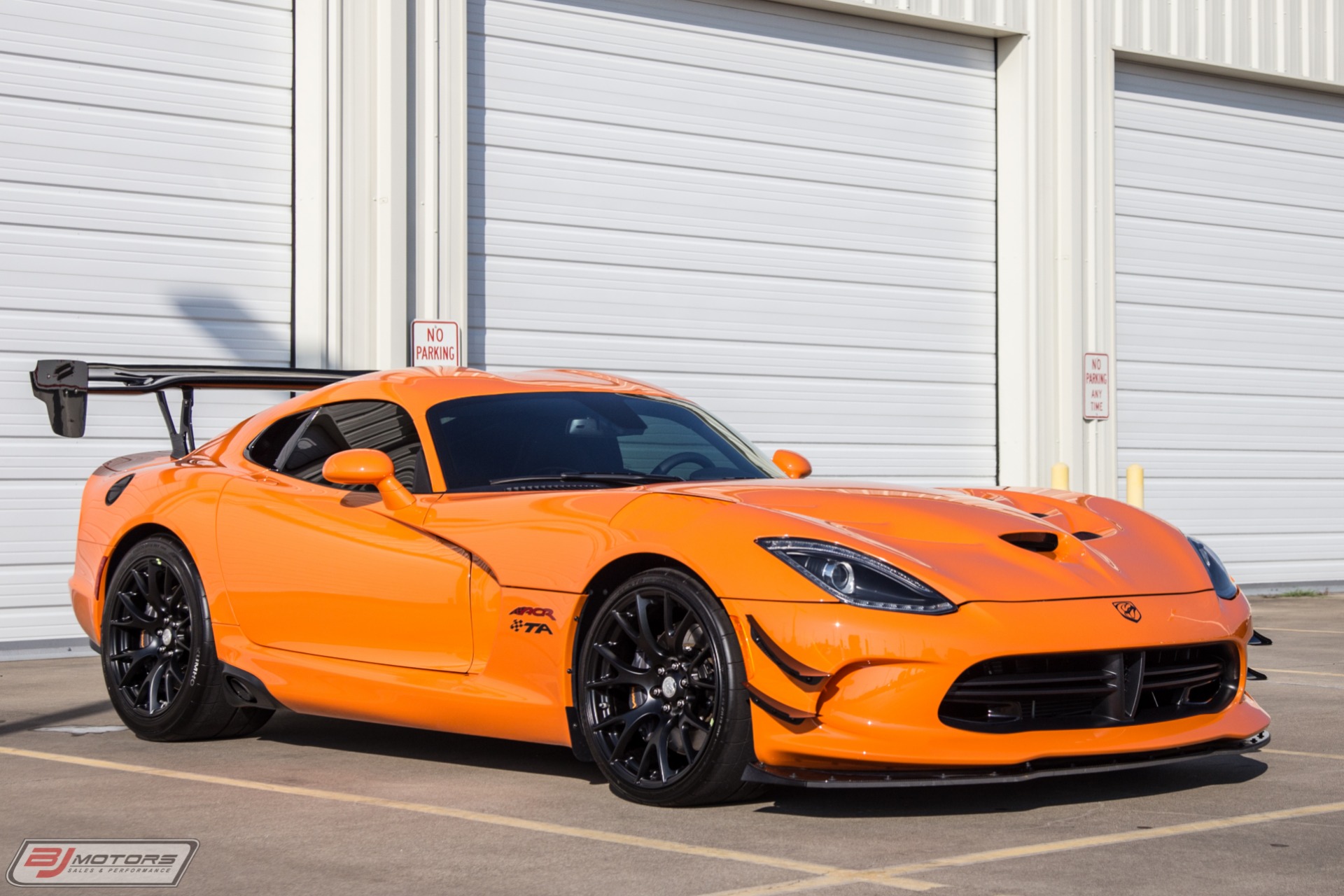 Used-2017-Dodge-Viper-ACR-Extreme